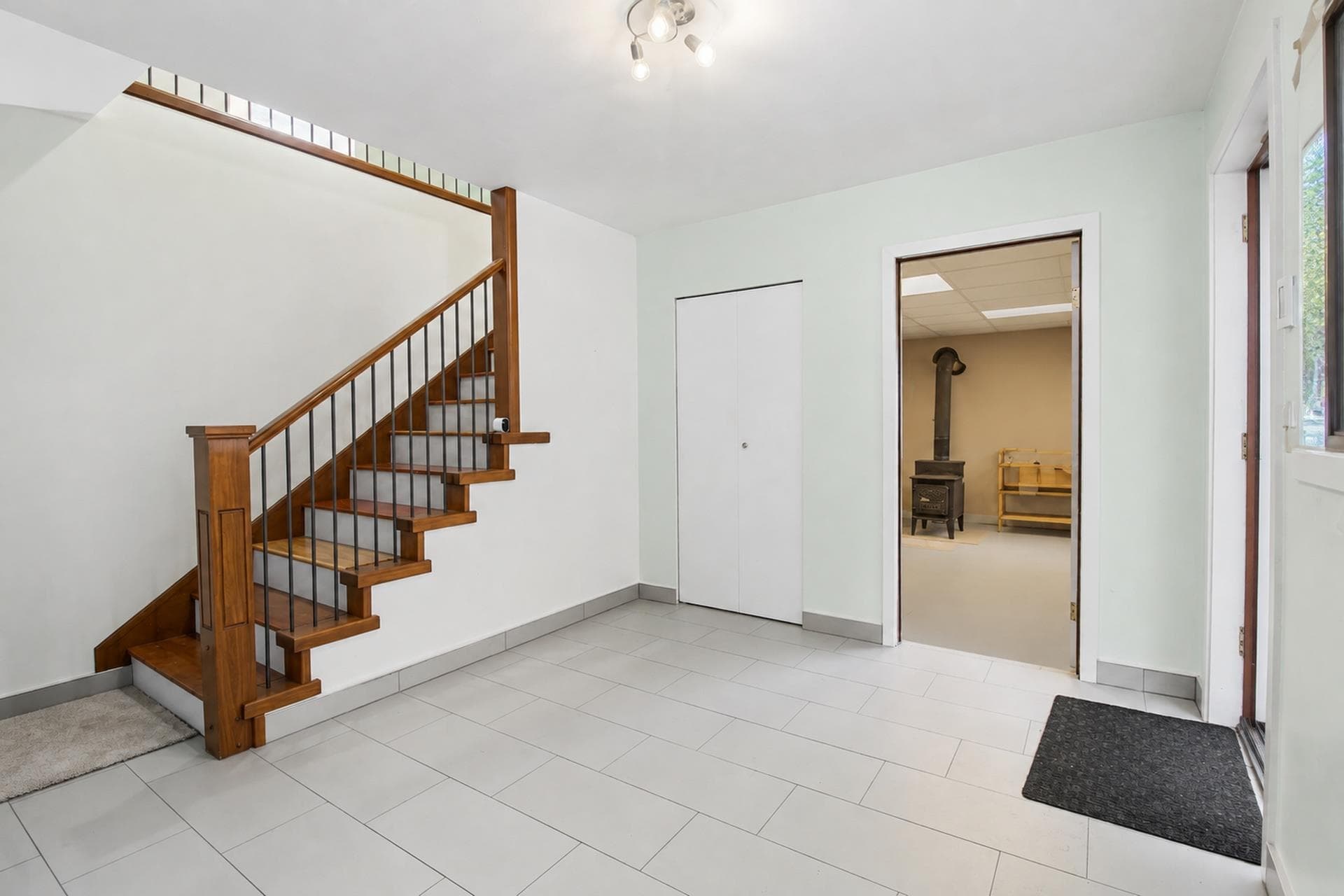 5903 184 Street, Surrey, V3S 4N2 — photo 4