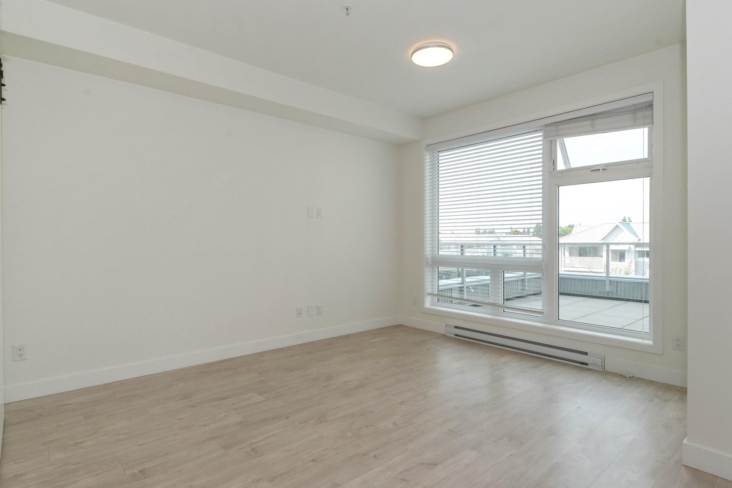313 - 32838 Landeau Place, Abbotsford, V2S 0M6 — photo 3