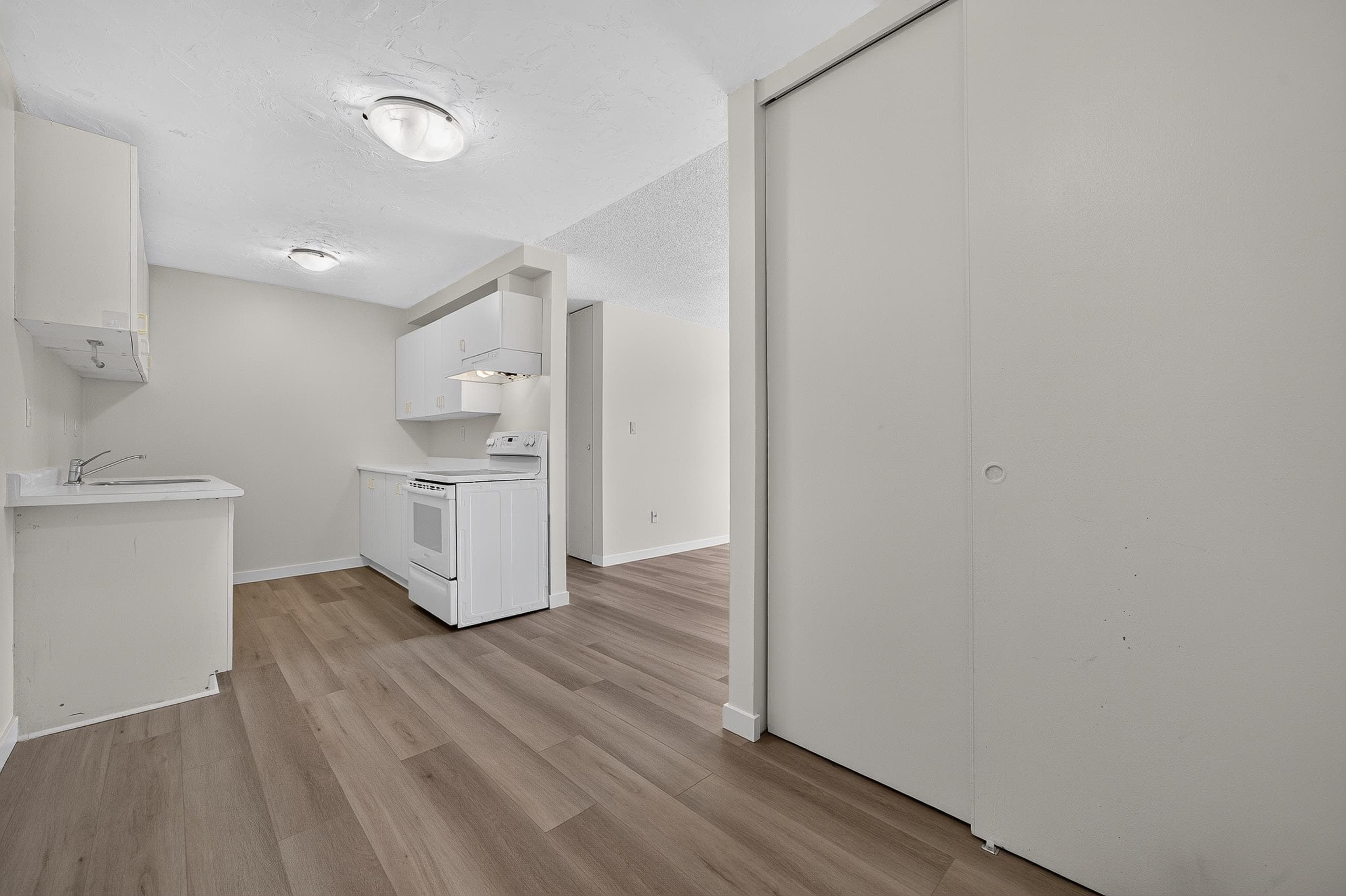 203 - 7220 Lindsay Road, Richmond, V7C 3M6 — photo 5