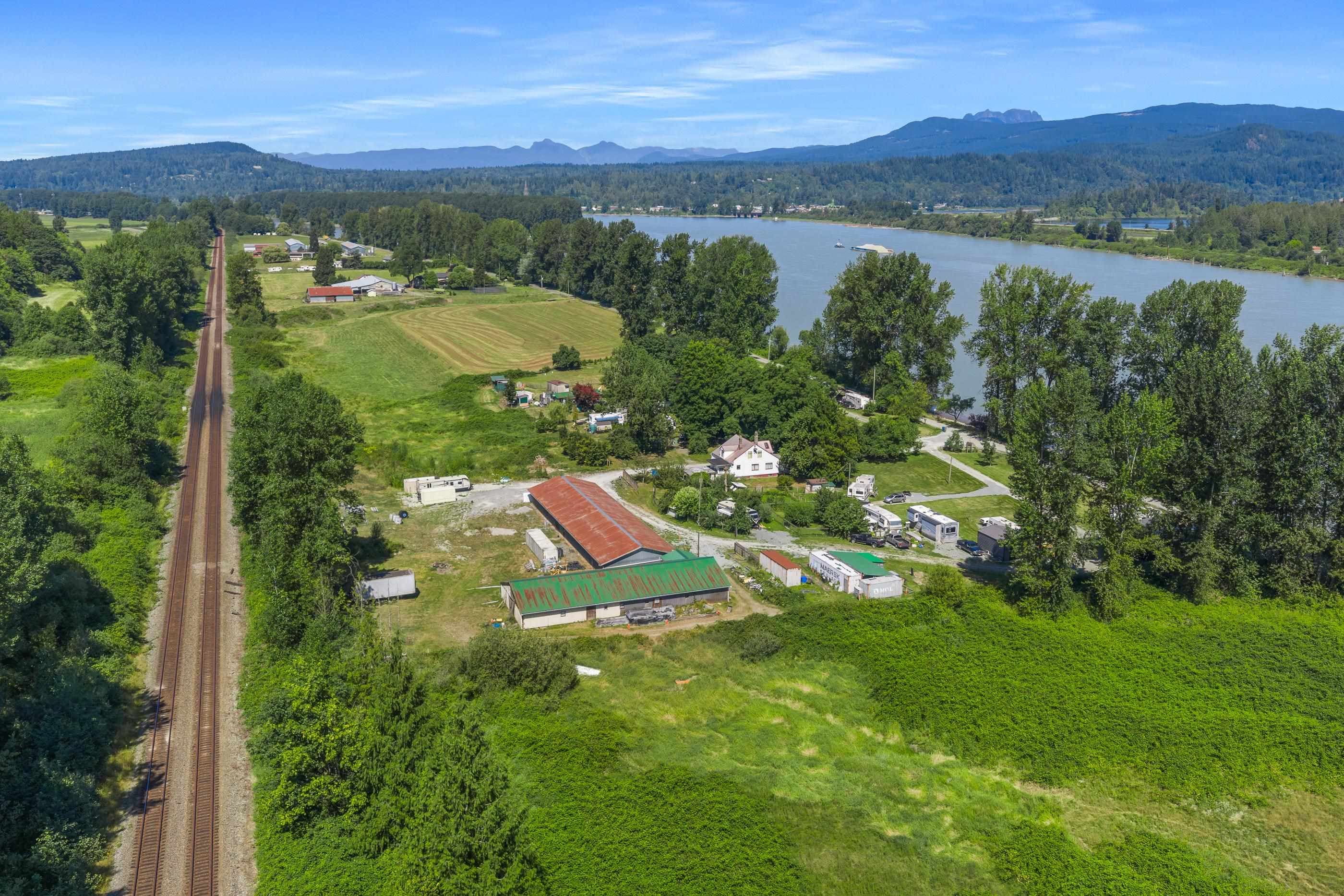 29464 River Road, Abbotsford, V4X 2H2 — photo 3