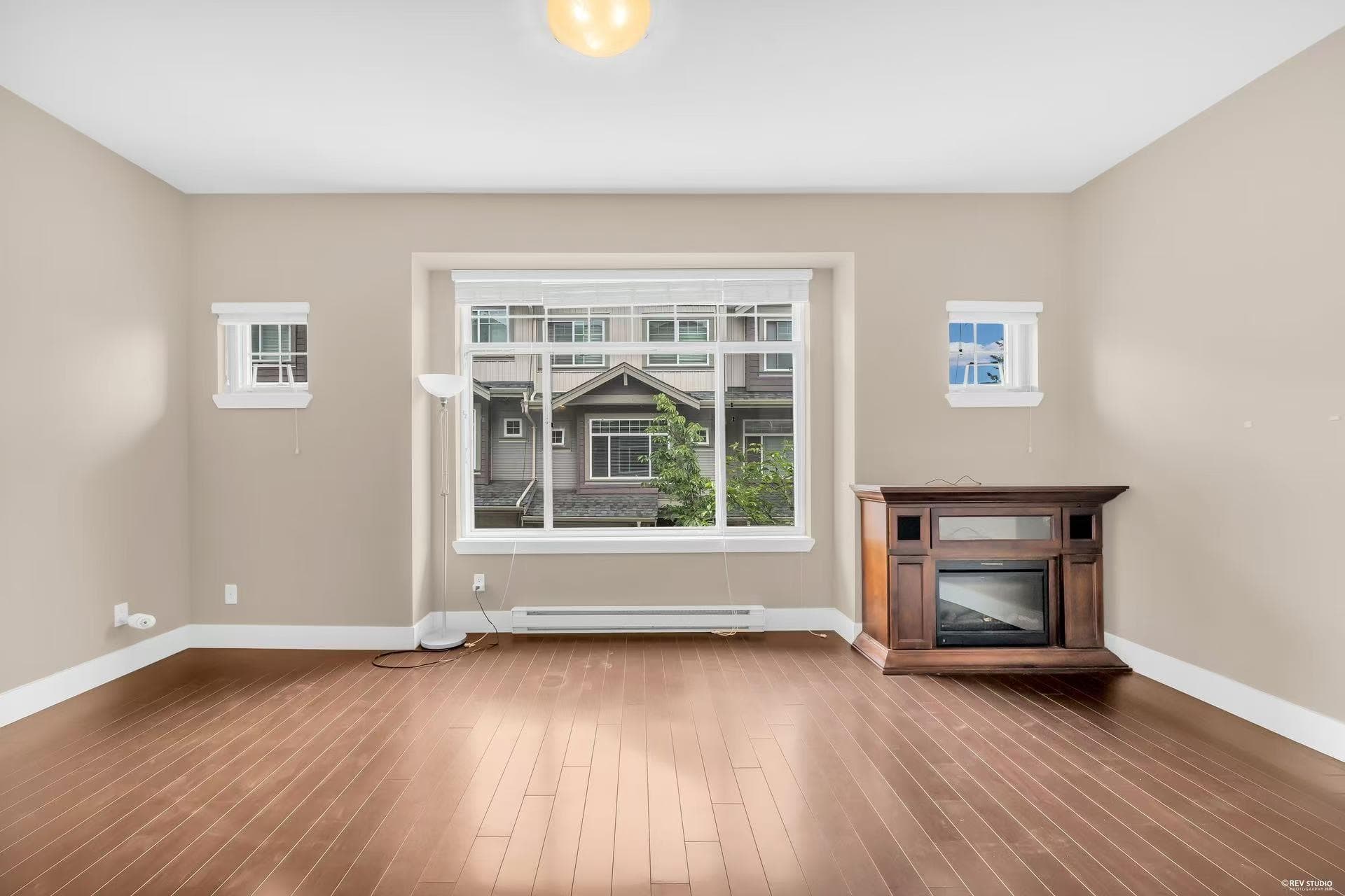 15933 86a Ave, Surrey, V4N 5P7 — photo 4