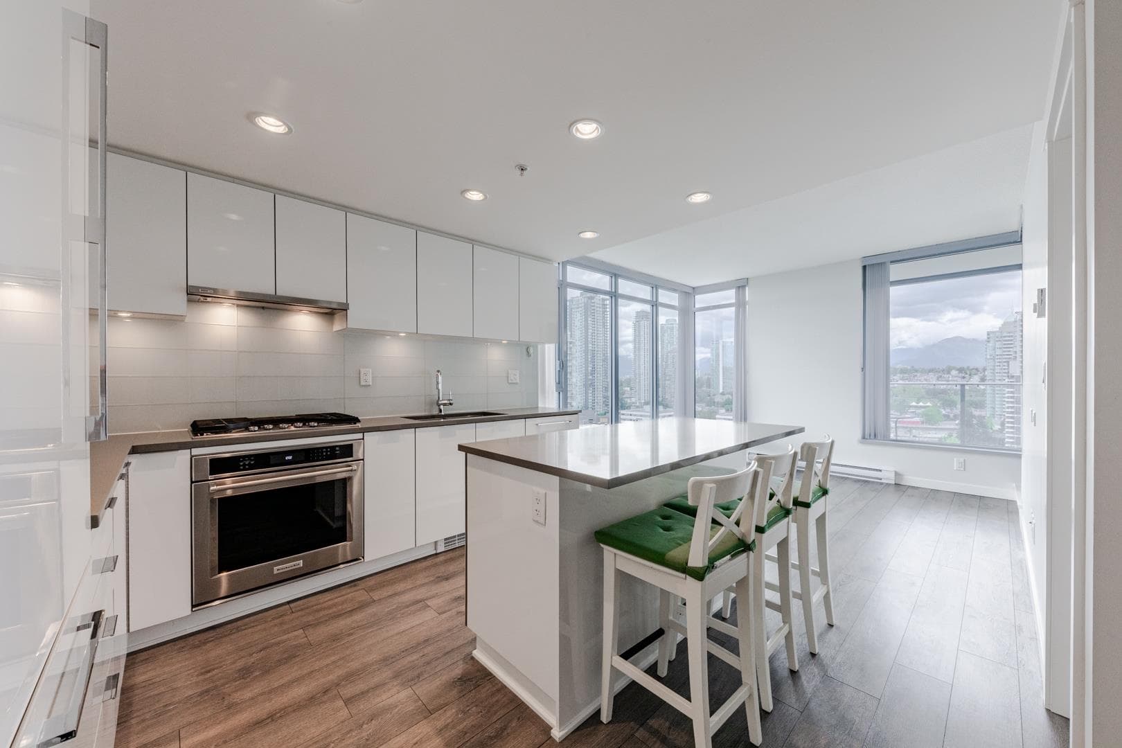 2006 - 2388 Madison Avenue, Burnaby, V5C 0K8 — photo 1