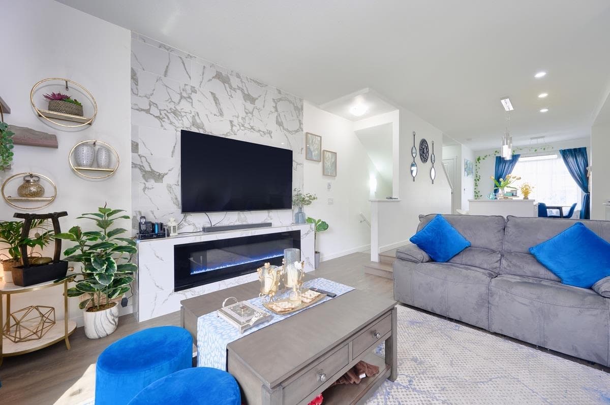 39 - 8168 136a Street, Surrey, V3W 2Z6 — photo 3