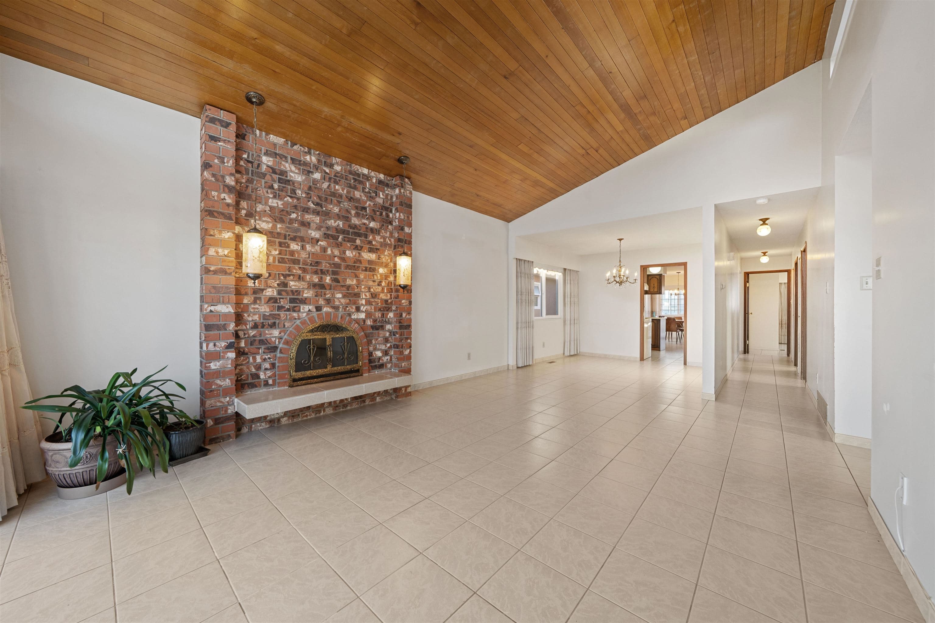 4741 Union Street, Burnaby, V5C 2Y5 — photo 3