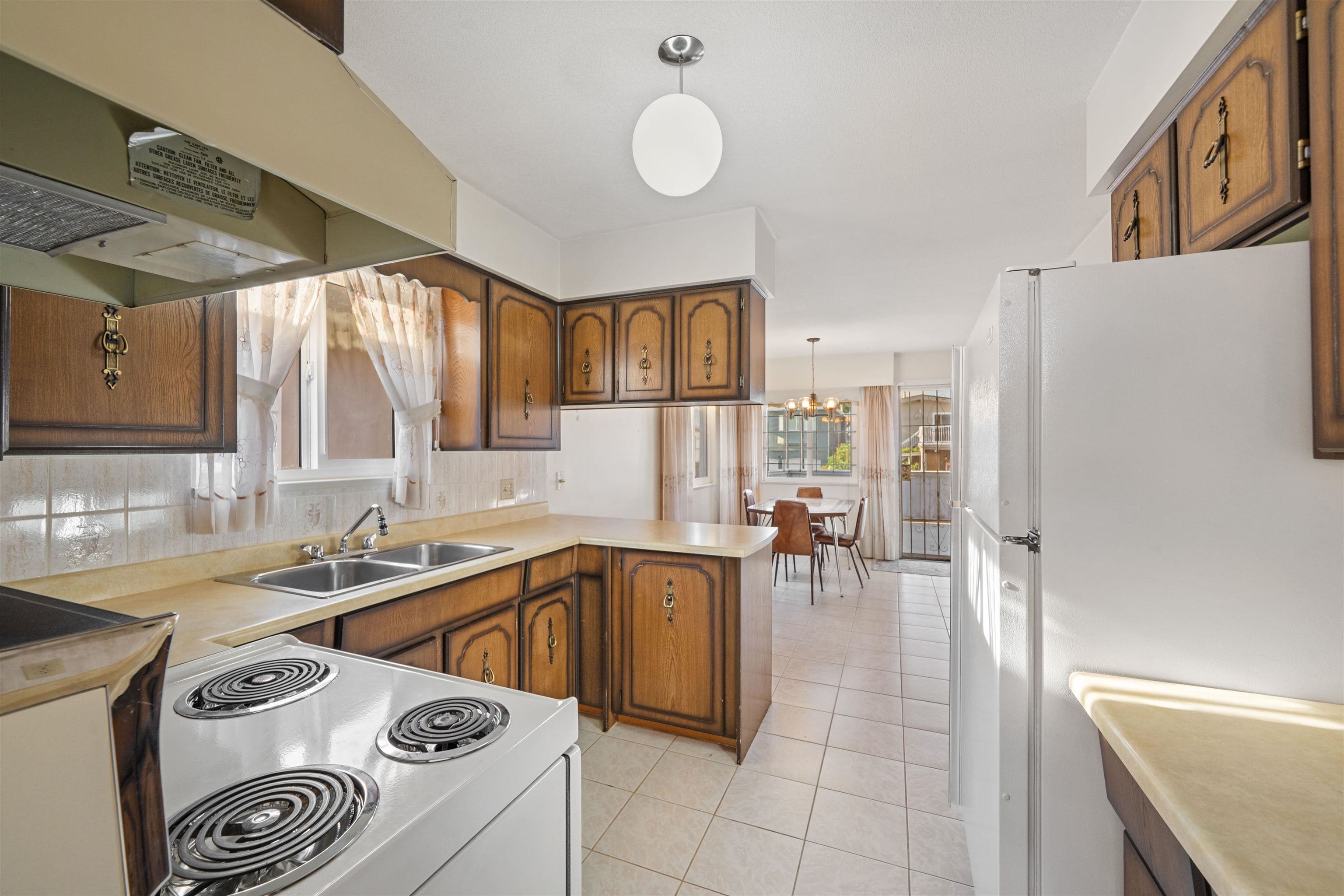 4741 Union Street, Burnaby, V5C 2Y5 — photo 5