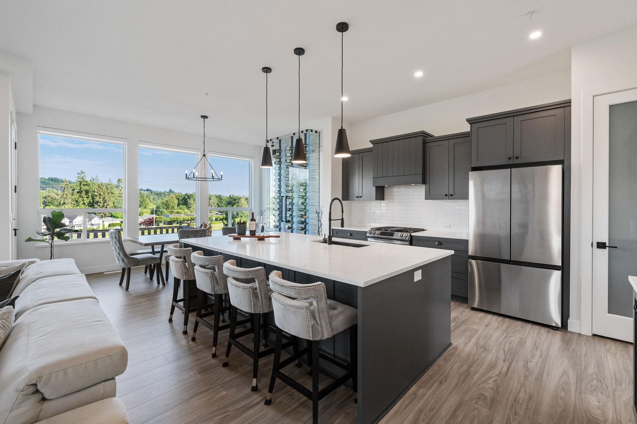 11092 Harris Drive, Maple Ridge, V2W 0K7 — photo 3