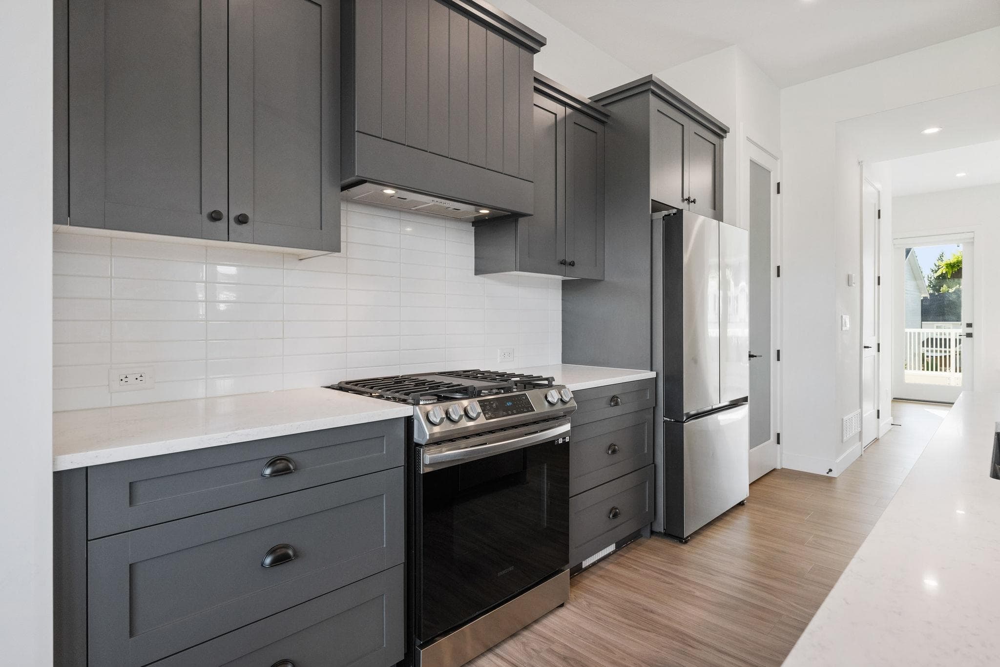 11092 Harris Drive, Maple Ridge, V2W 0K7 — photo 5
