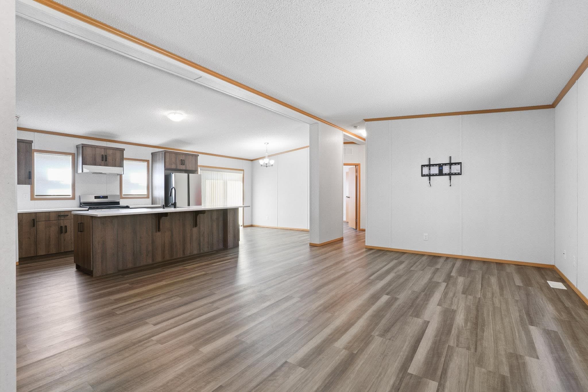 3940 204 Street, Langley, V3A 1X4 — photo 5