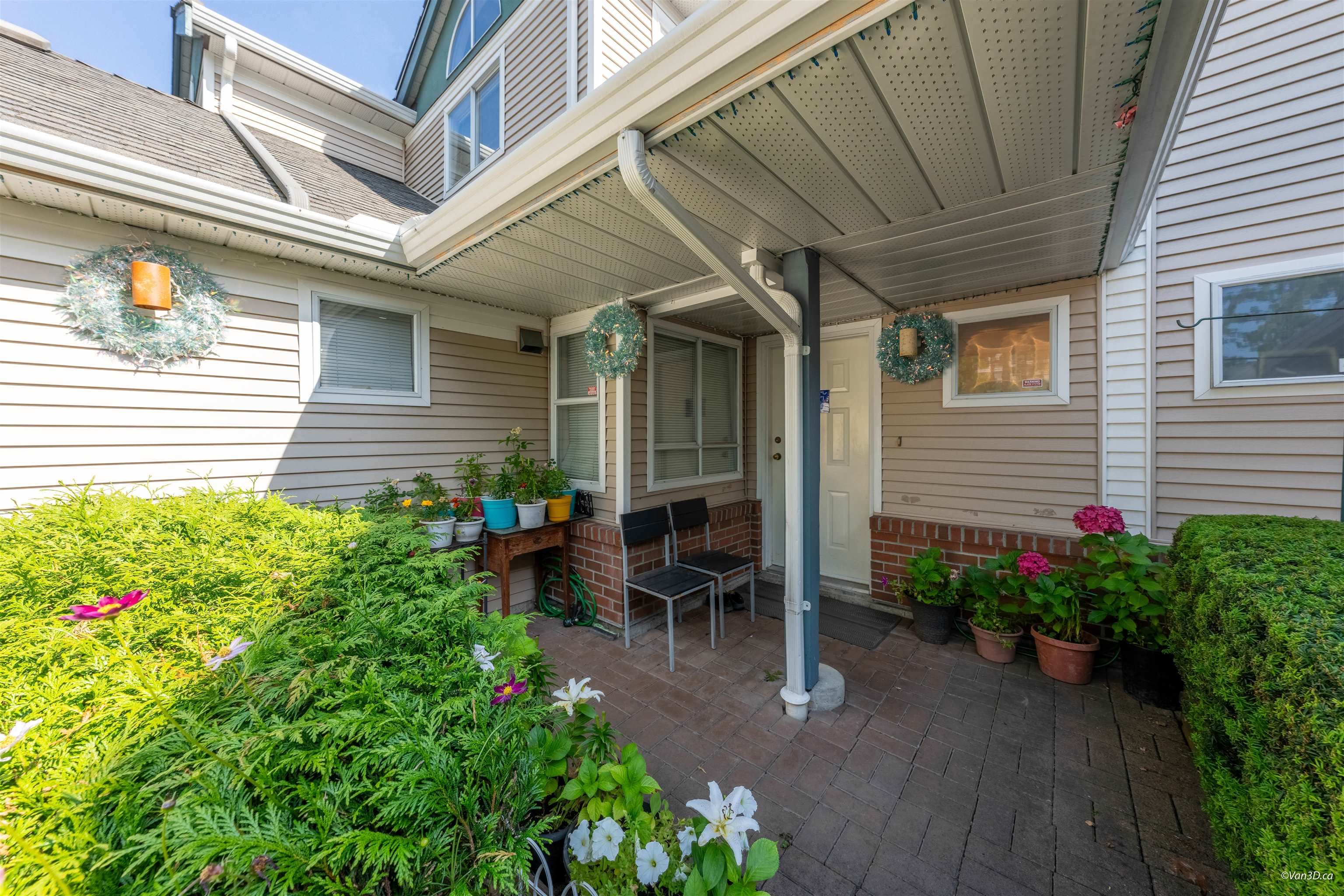141 - 14154 103 Avenue, Surrey, V3T 4Z6 — photo 3