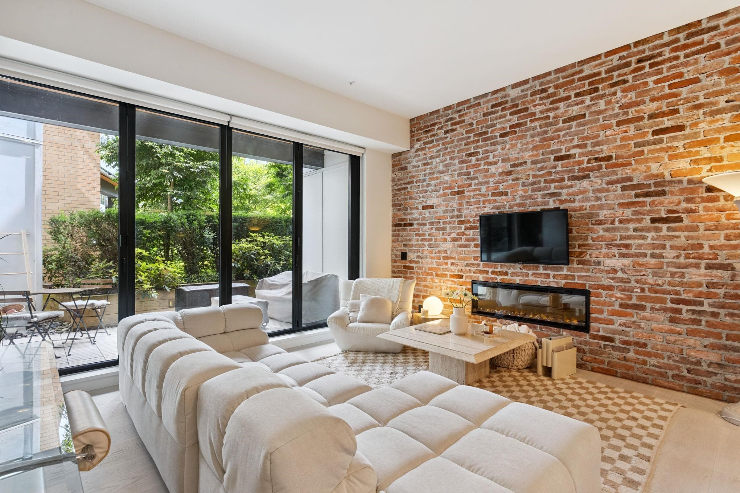109 - 300 Salter Street, New Westminster