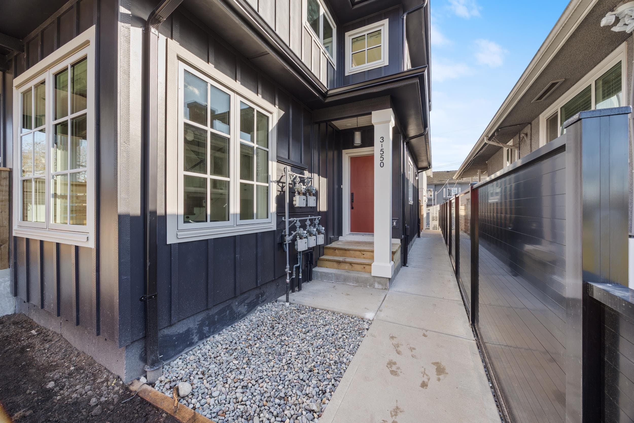 3 - 550 Kaslo Street, Vancouver, V5K 3Z2 — photo 2