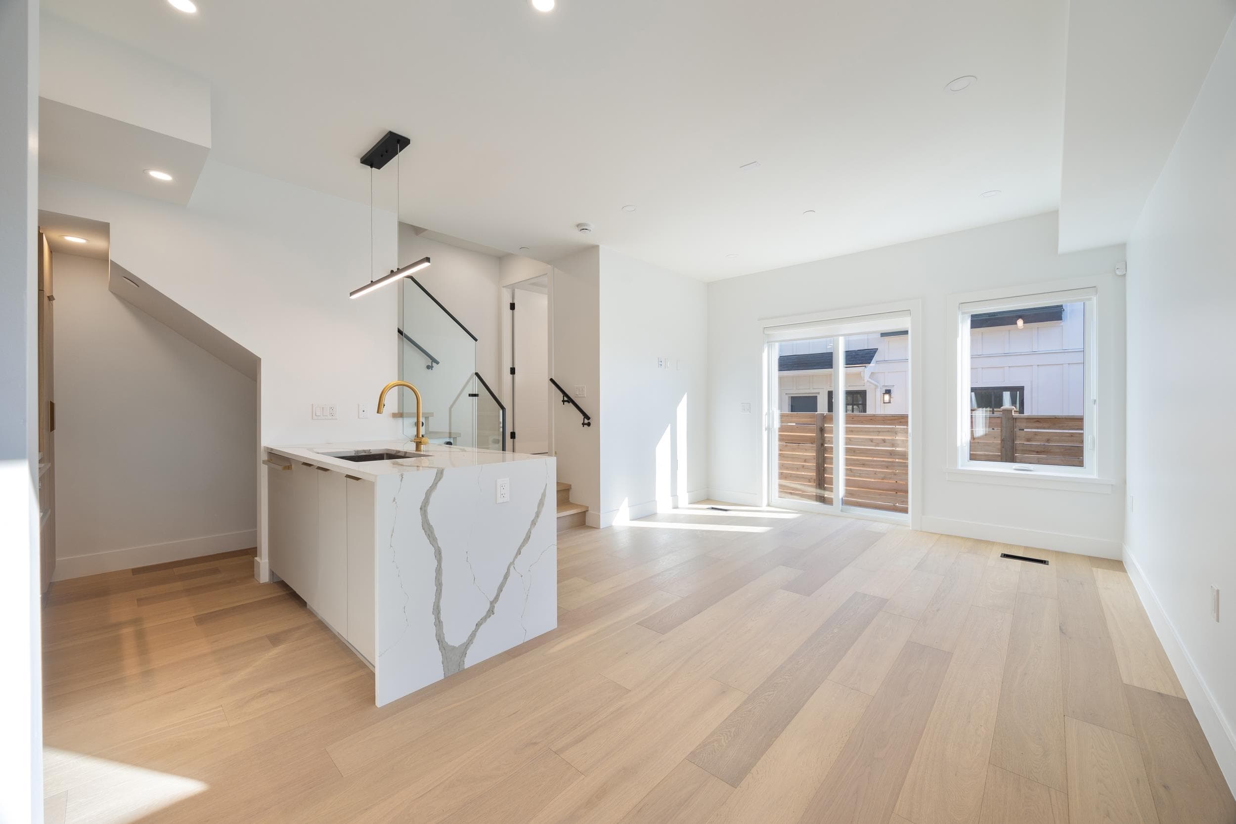 3 - 550 Kaslo Street, Vancouver, V5K 3Z2 — photo 3