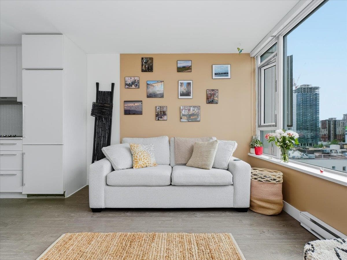 1504 - 668 Columbia Street, New Westminster, V3M 1A9 — photo 3