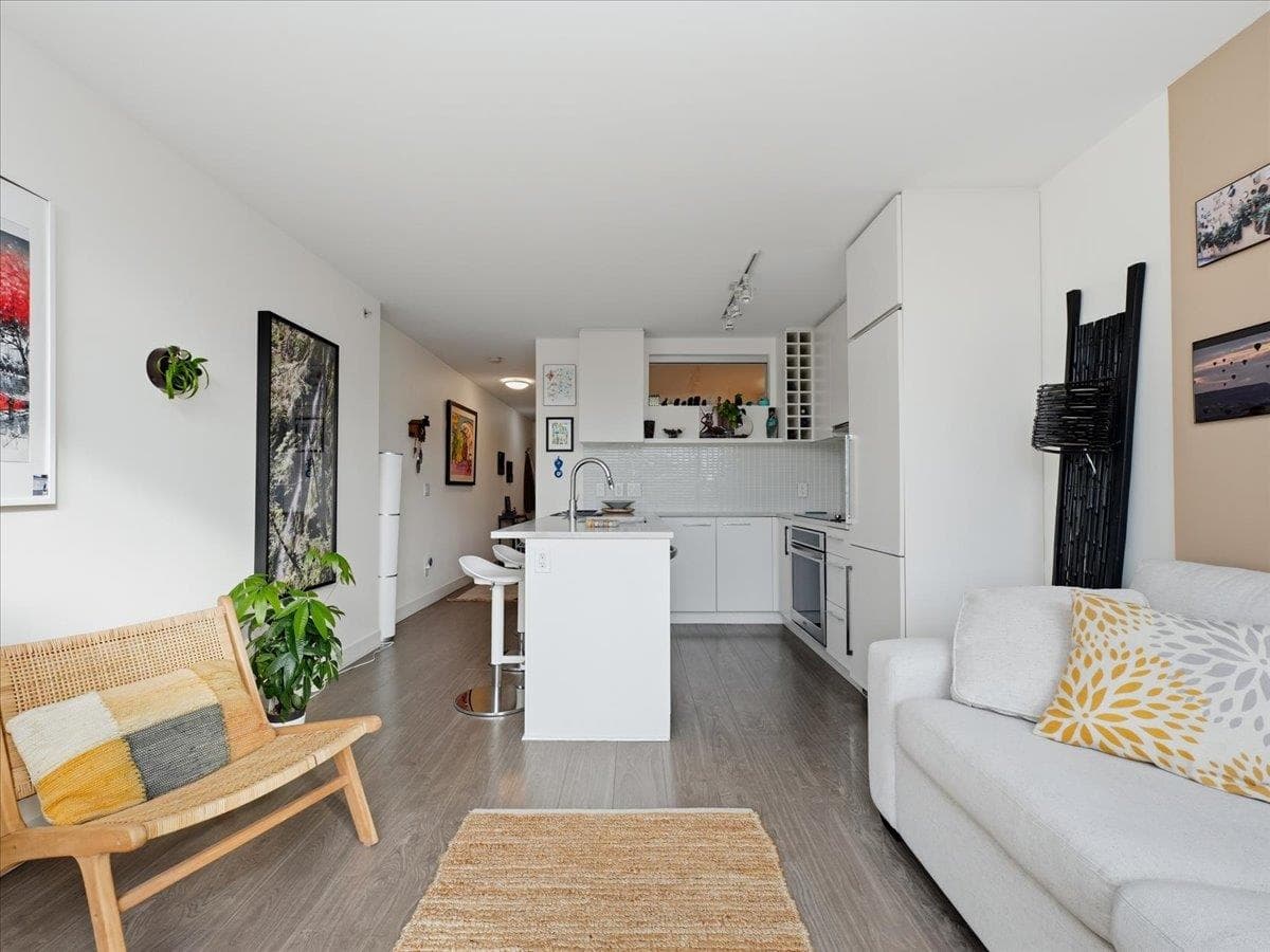 1504 - 668 Columbia Street, New Westminster, V3M 1A9 — photo 5