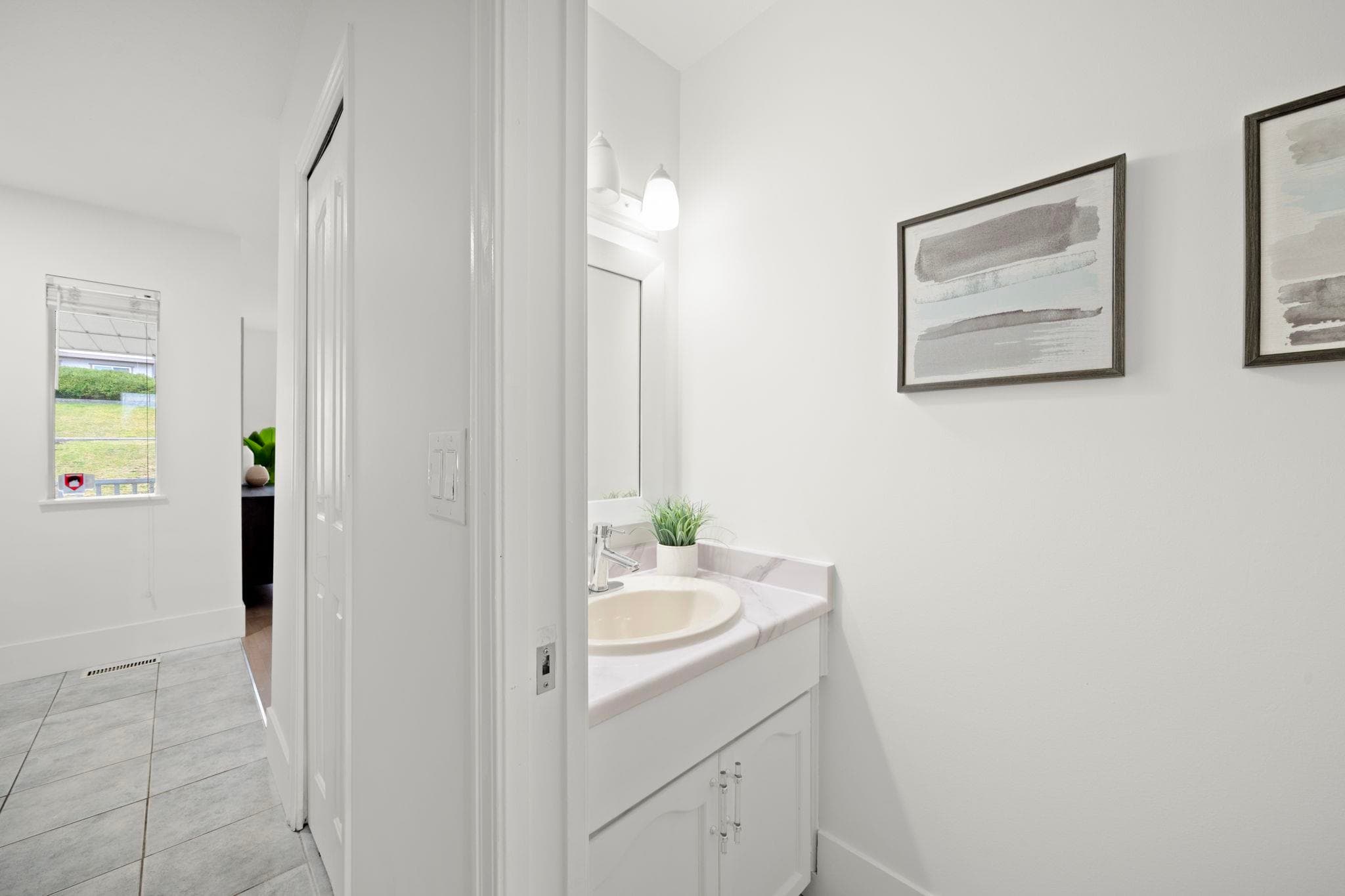 115 Warrick Street, Coquitlam, V3K 5L3 — photo 3