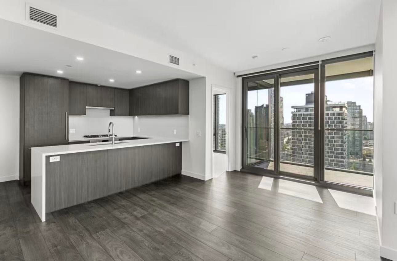 5987 Wilson Avenue, Burnaby, V5H 0L7 — photo 3