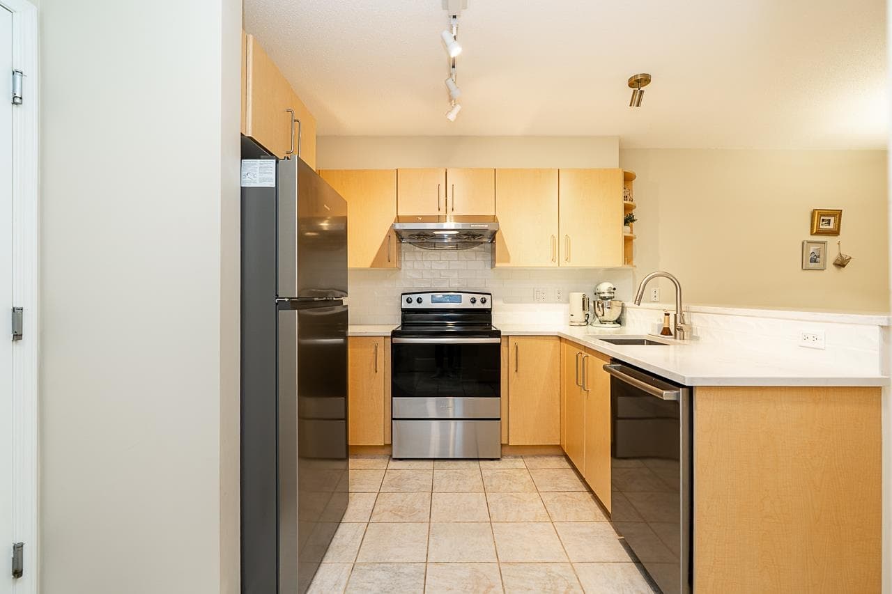 111 - 7330 Salisbury Avenue, Burnaby, V5E 4N8 — photo 4