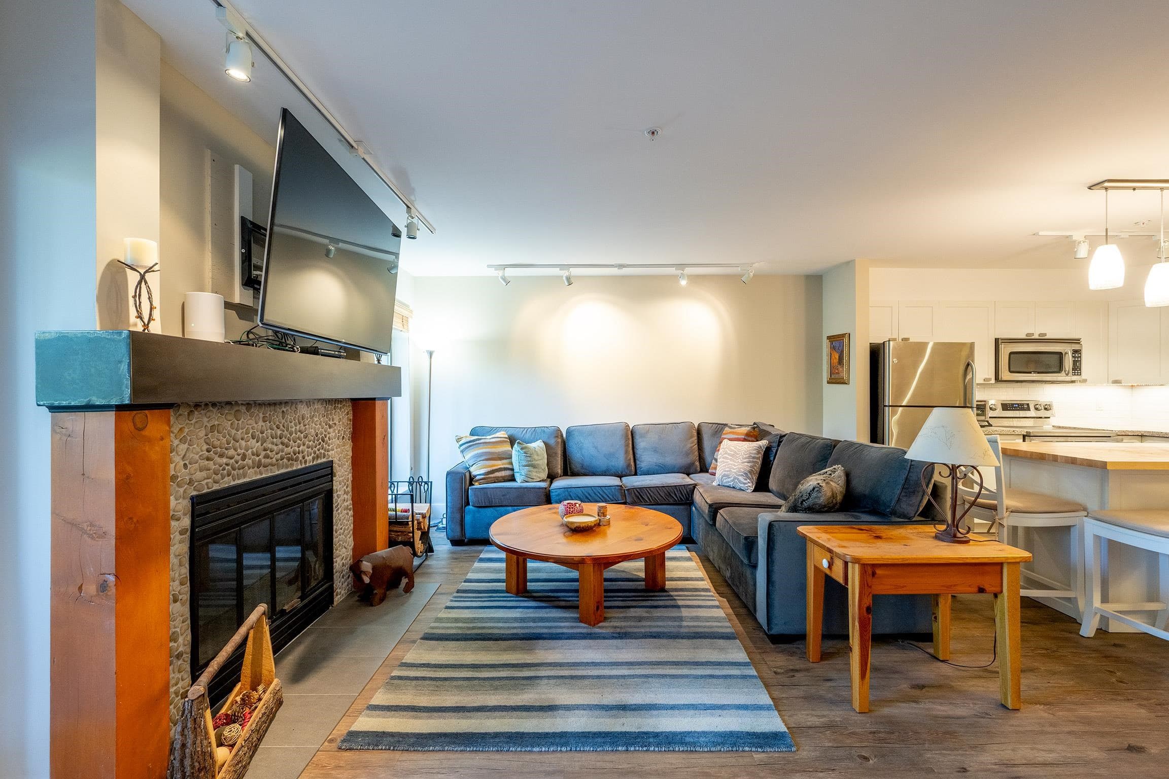 6 - 4725 Spearhead Drive, Whistler, V8E 1E6 — photo 4