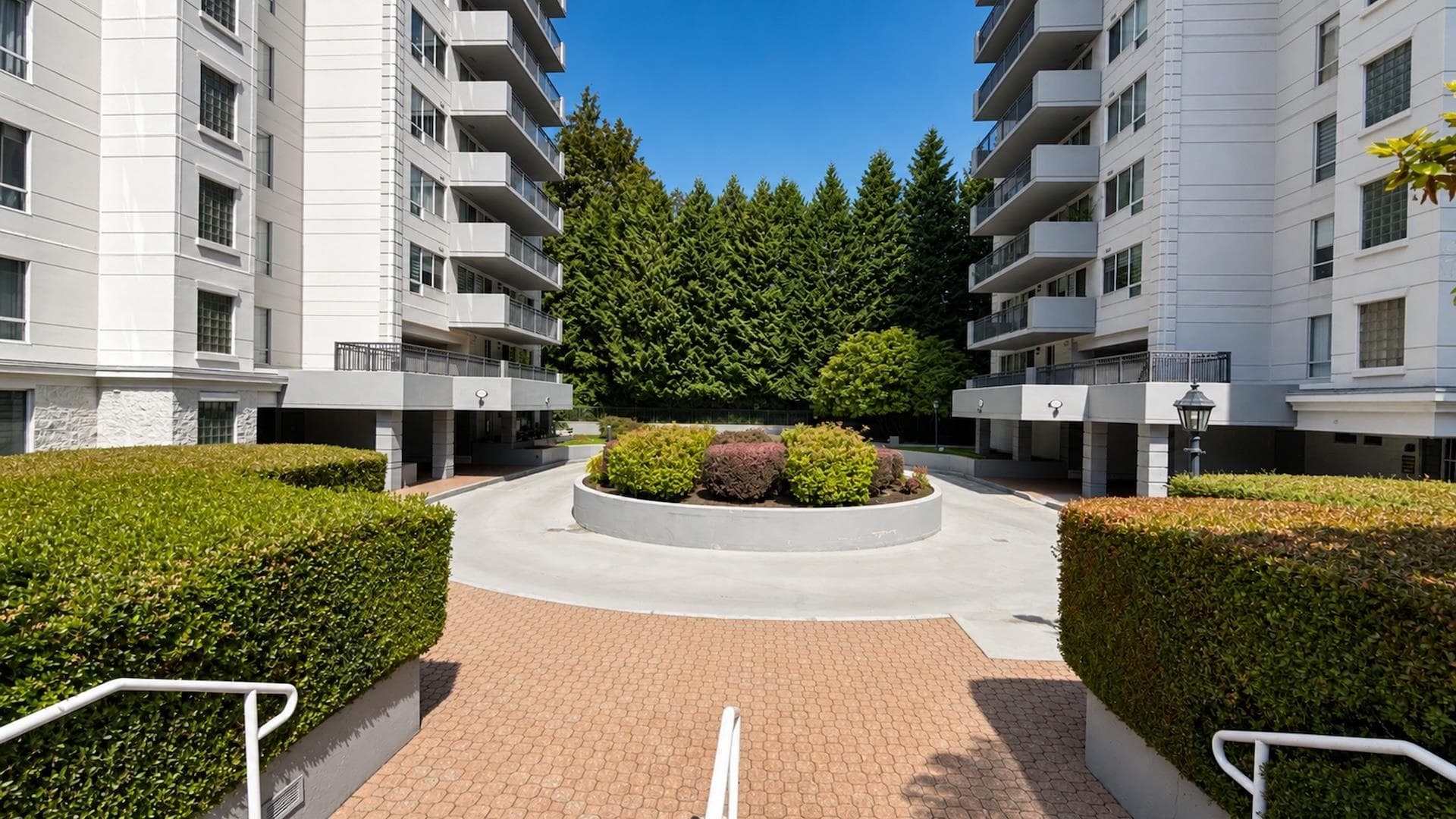 1101 - 551 Austin Avenue, Coquitlam, V3K 6R7 — photo 2