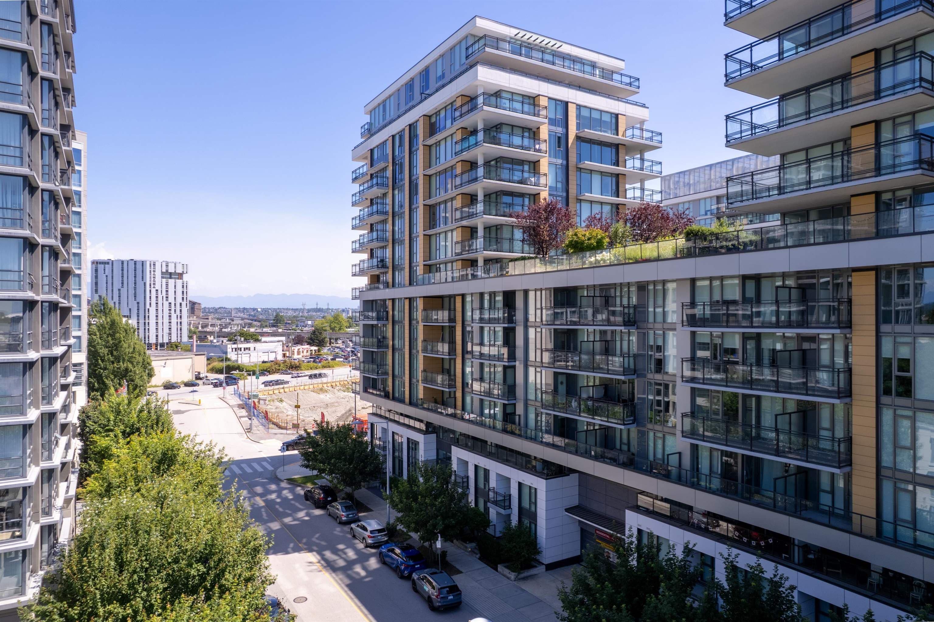 1002 - 3200 Corvette Way, Richmond, V6X 0T8 — photo 2
