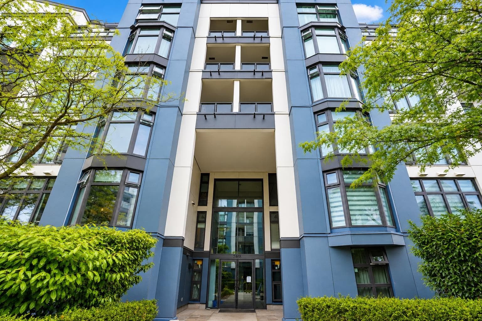 603 - 2468 E Broadway, Vancouver, V5M 4V1 — photo 2