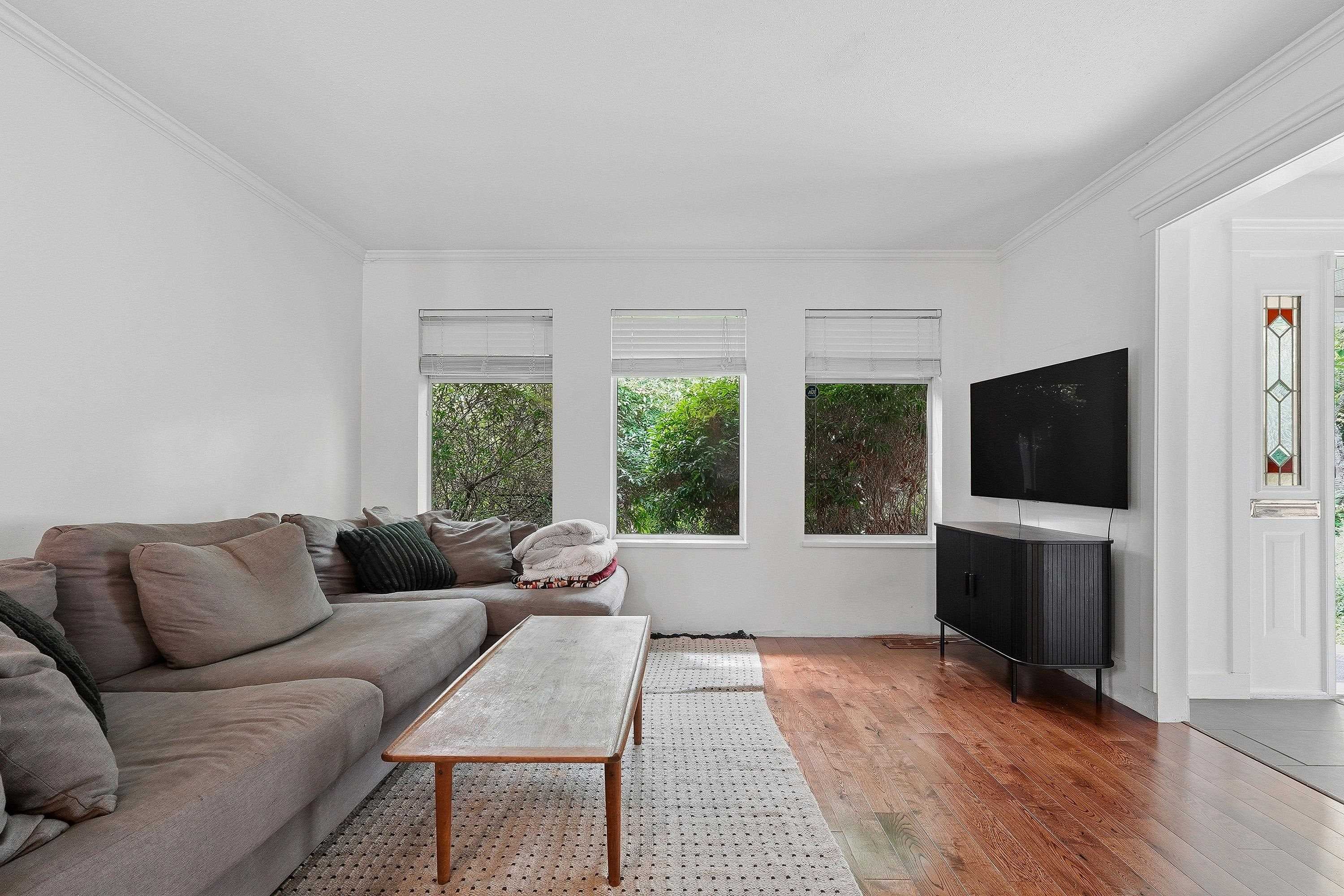 1364 160 Street, Surrey, V4A 4W8 — photo 4