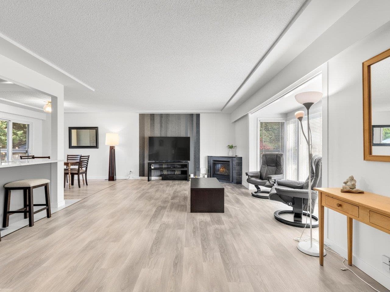 5153 Cliff Drive, Tsawwassen, V4M 2C4 — photo 3