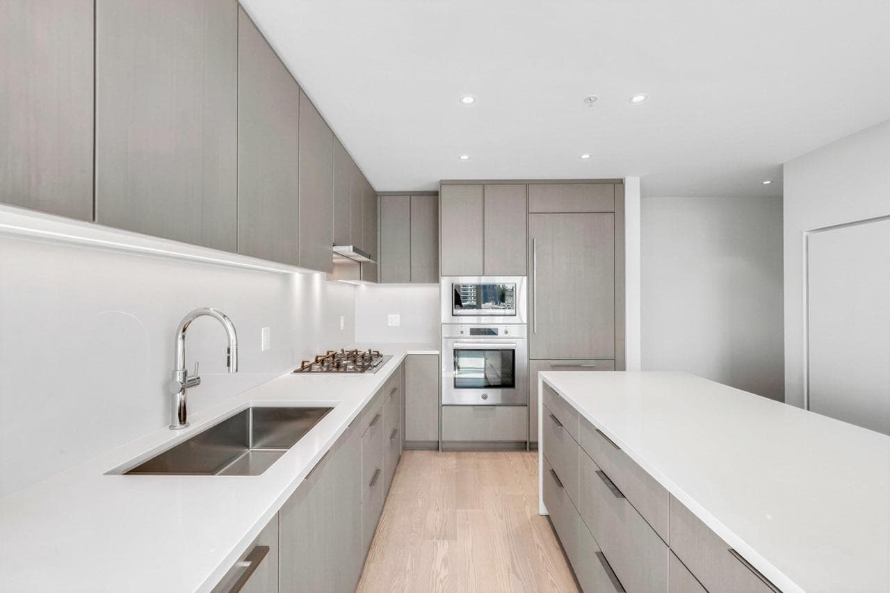 802 - 6138 Birney Avenue, Vancouver, V6T 1W5 — photo 4