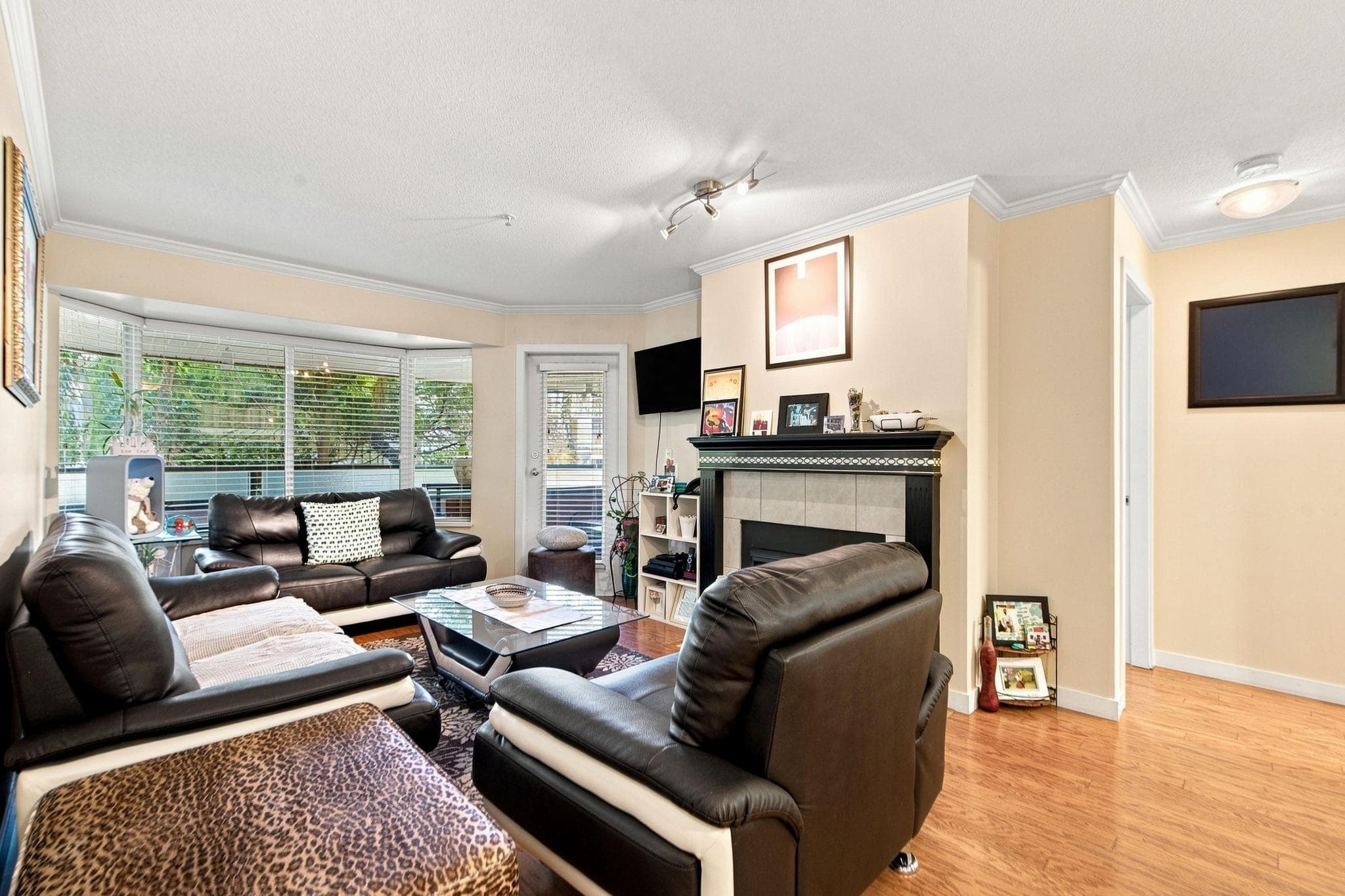 105 - 2958 Trethewey Street, Abbotsford, V2T 6P6 — photo 3