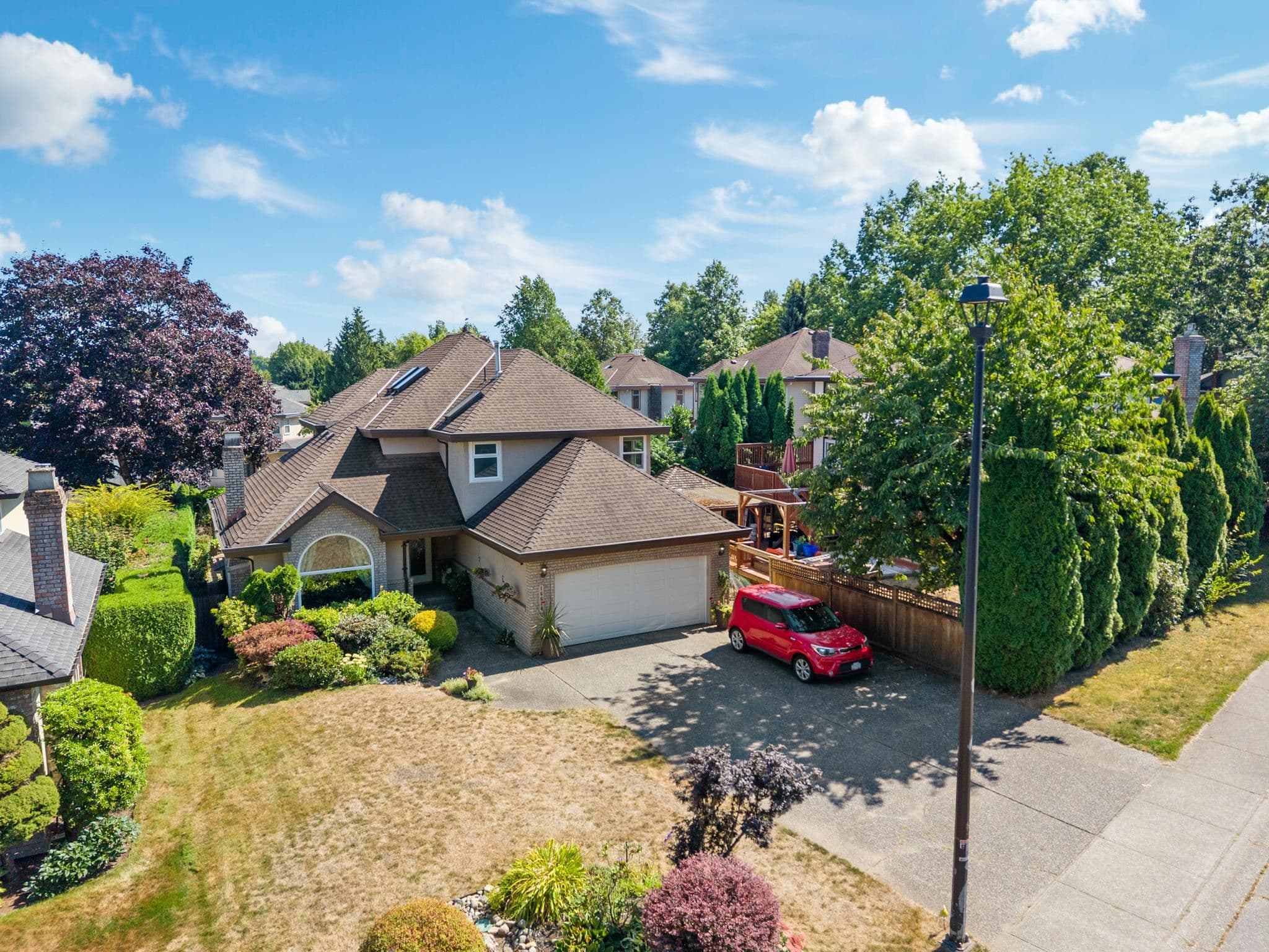 16614 Cherryhill Crescent, Surrey