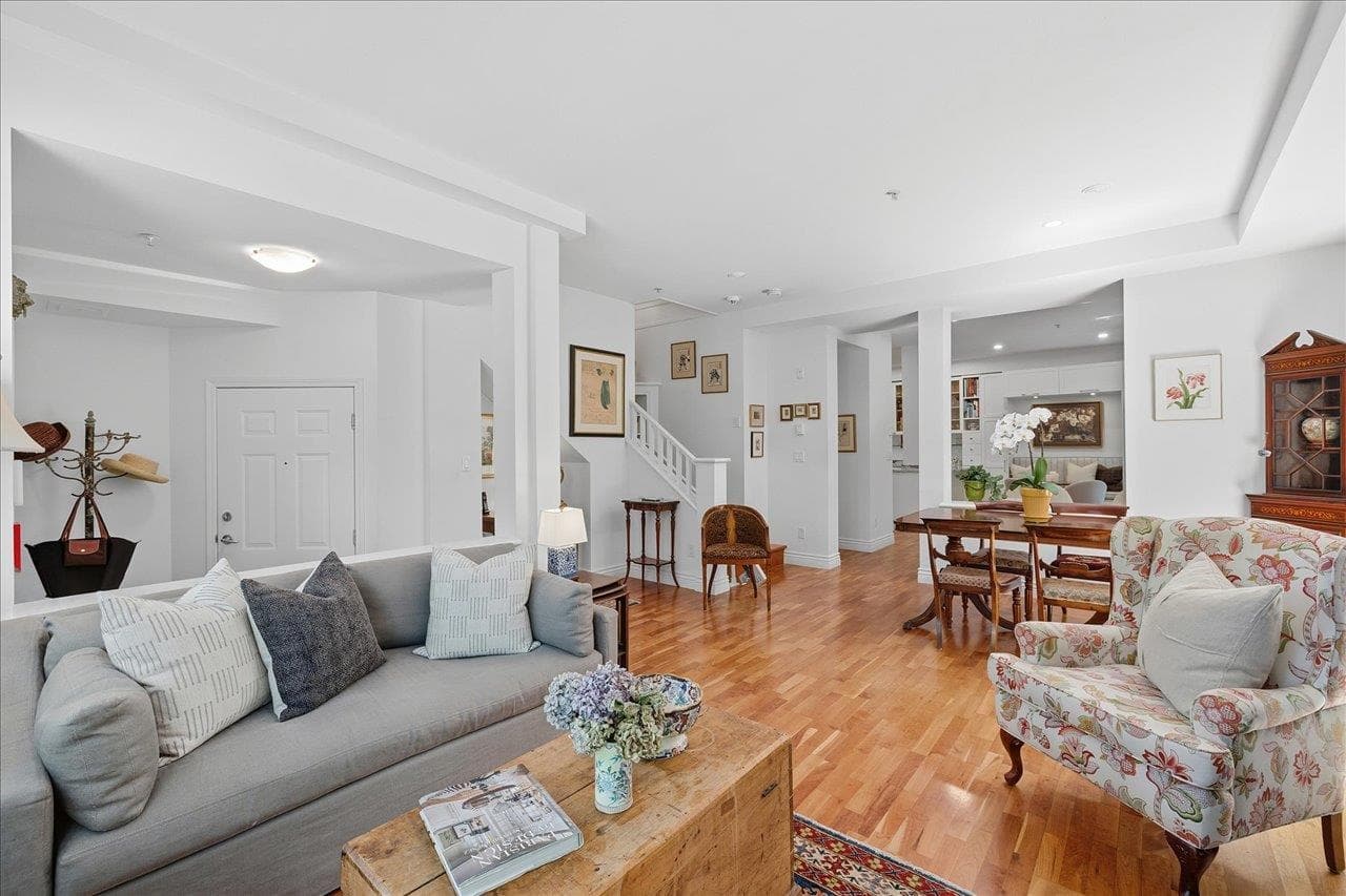 13 - 5605 Hampton Place, Vancouver, V6T 2H2 — photo 4