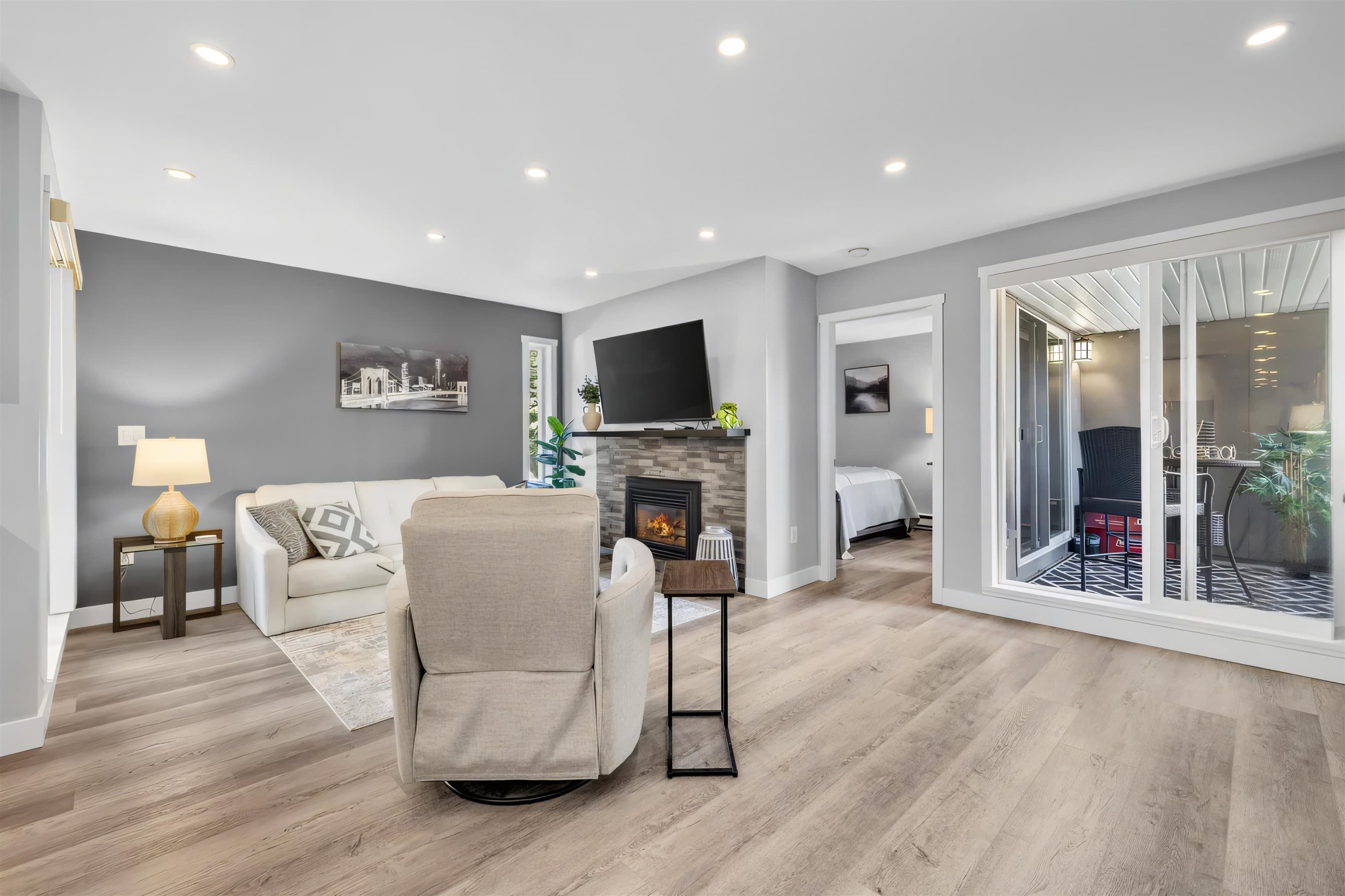 105 - 15717 Marine Drive, White Rock, V4B 1E4 — photo 5