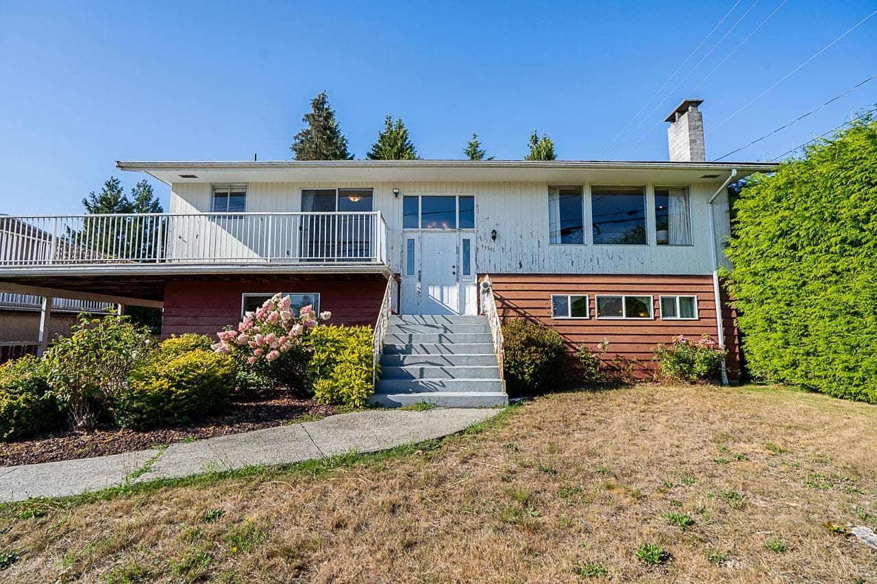 11595 75a Avenue, Delta, V4C 1H9 — photo 3