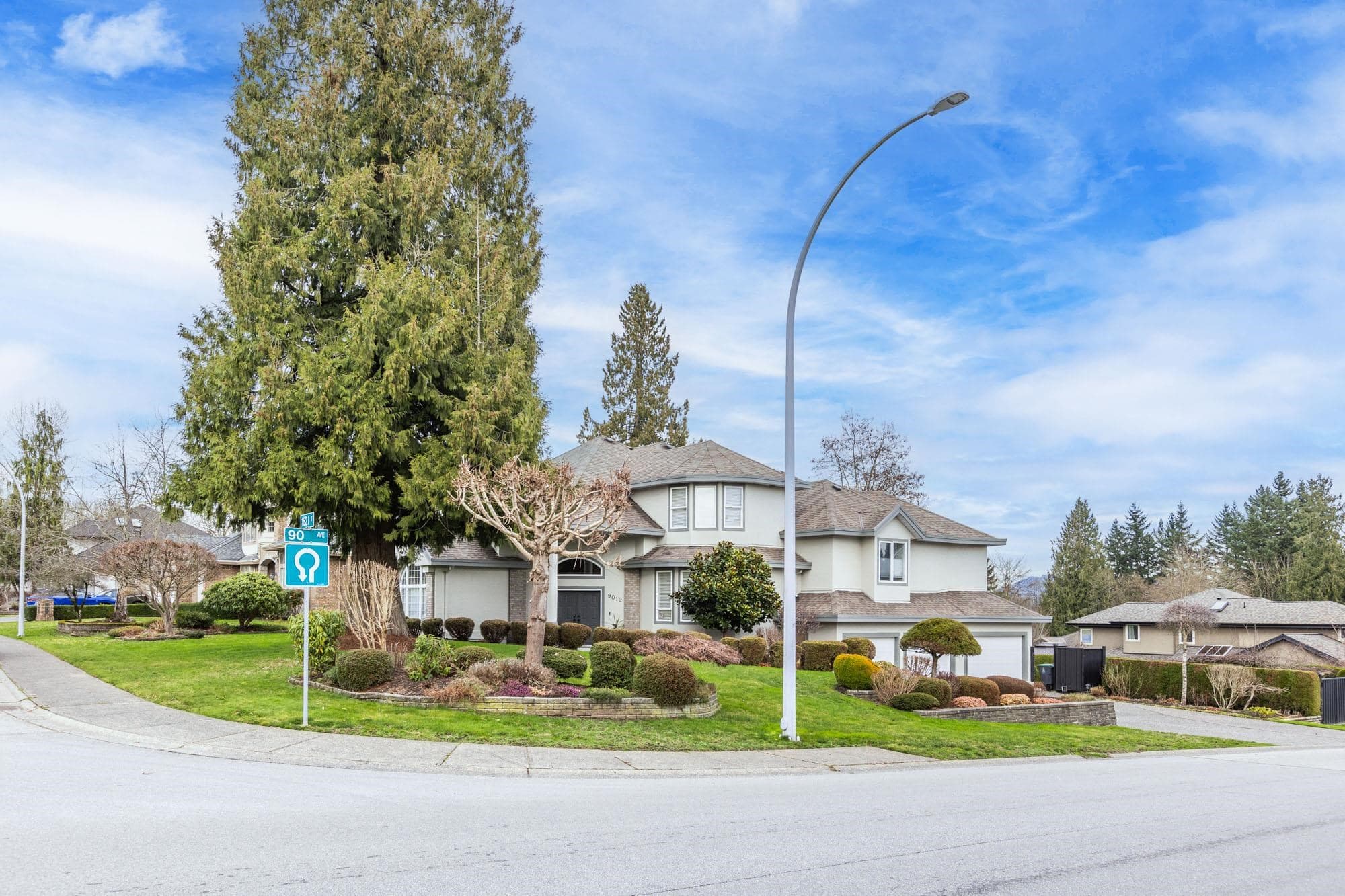 9012 162a Street, Surrey, V4N 3L6 — photo 3