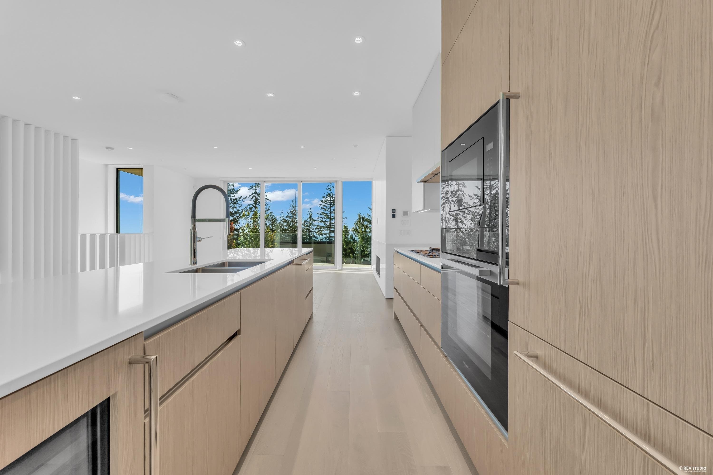 3317 Chippendale Road, West Vancouver, V7S 0B7 — photo 4