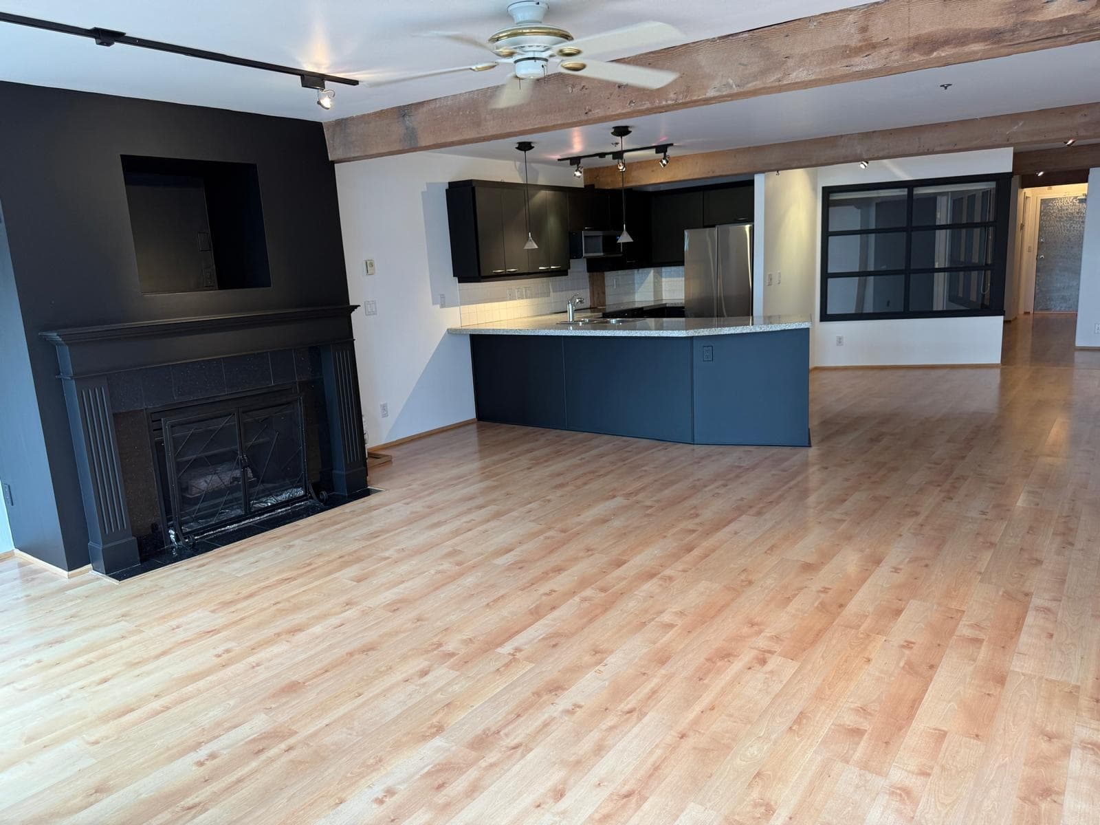306 - 1066 Hamilton Street, Vancouver, V6B 2R9 — photo 2
