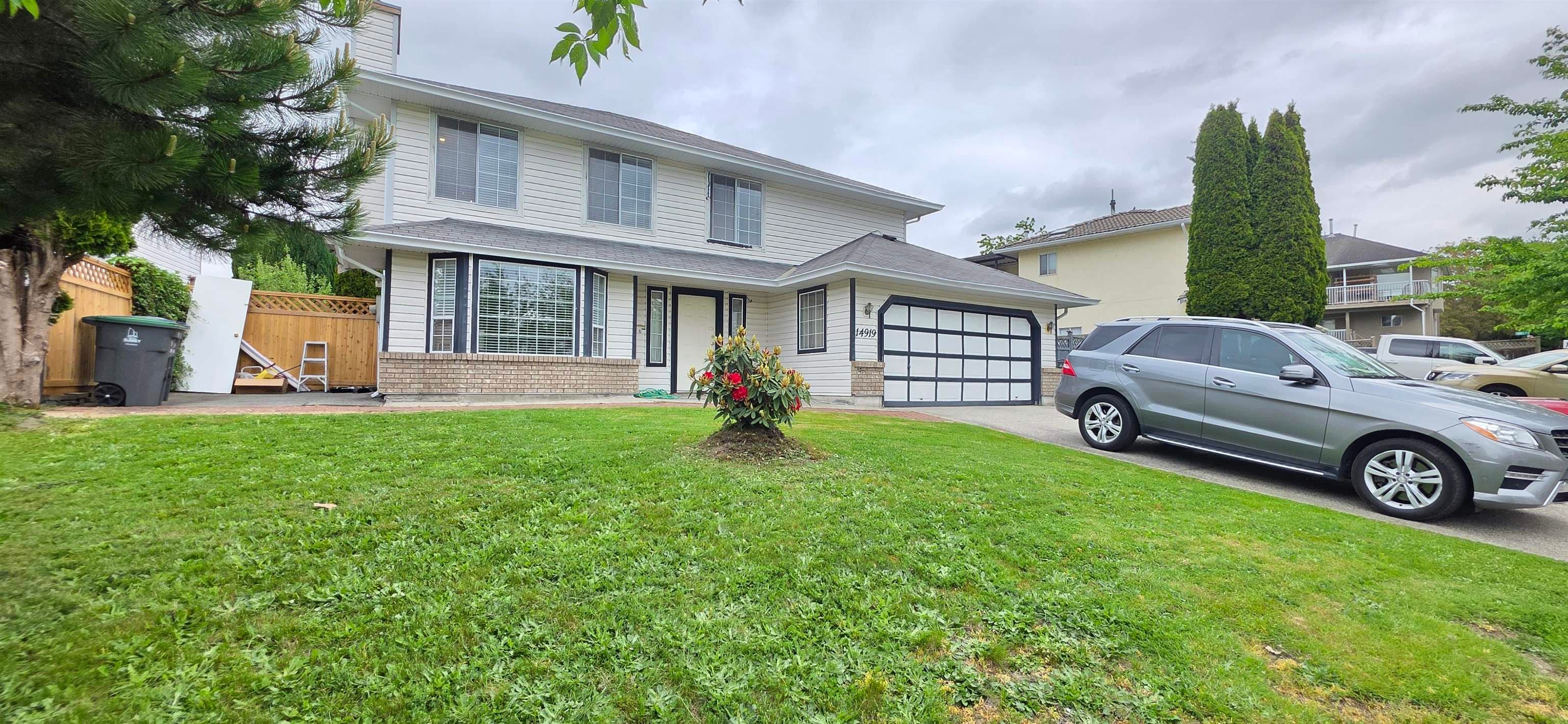14919 Spenser Drive, Surrey, V3M 7K7 — photo 1
