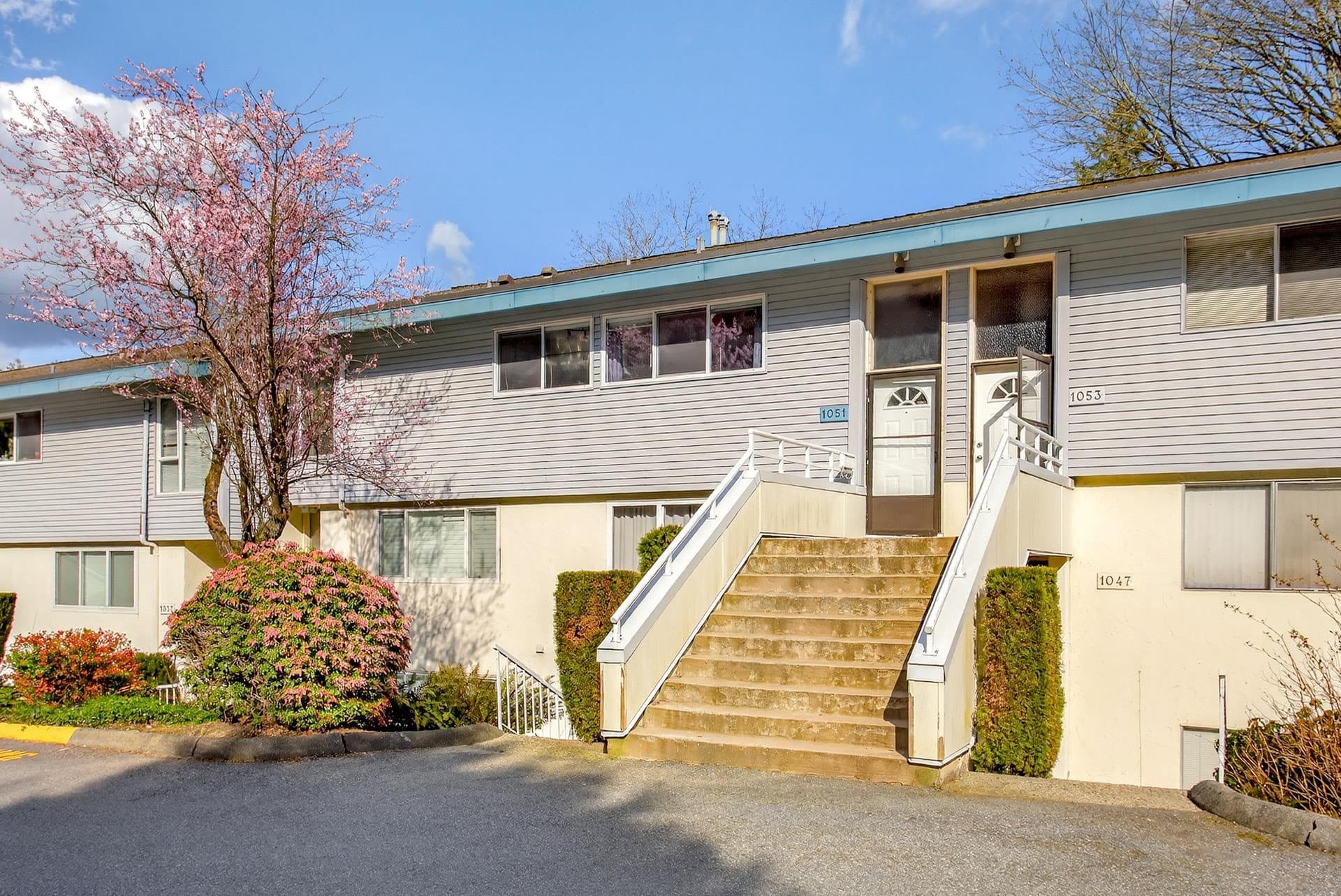 1051 Cecile Drive, Port Moody, V3H 1M5 — photo 3