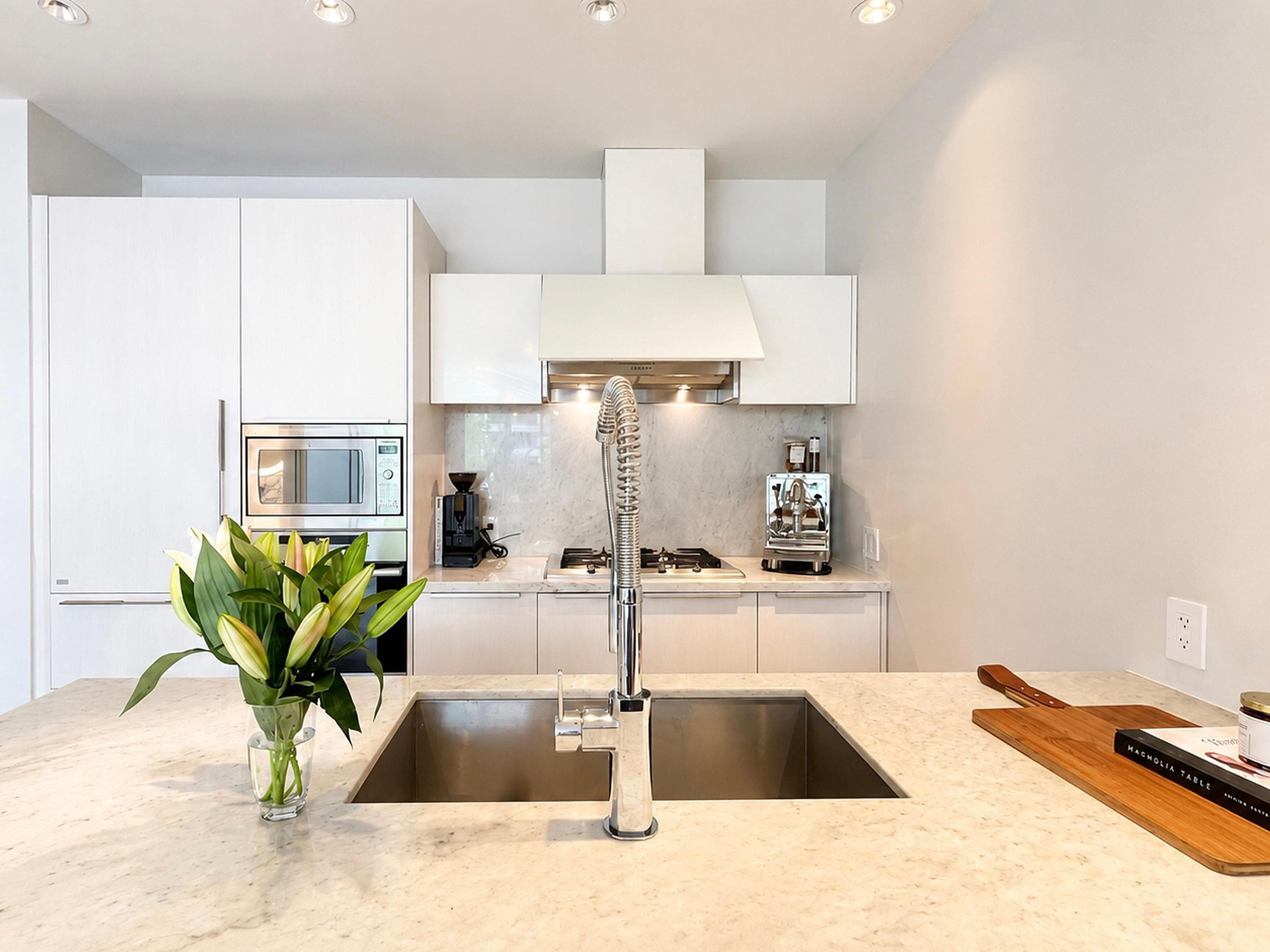 406 - 1633 Ontario Street, Vancouver, V5Y 0C2 — photo 3