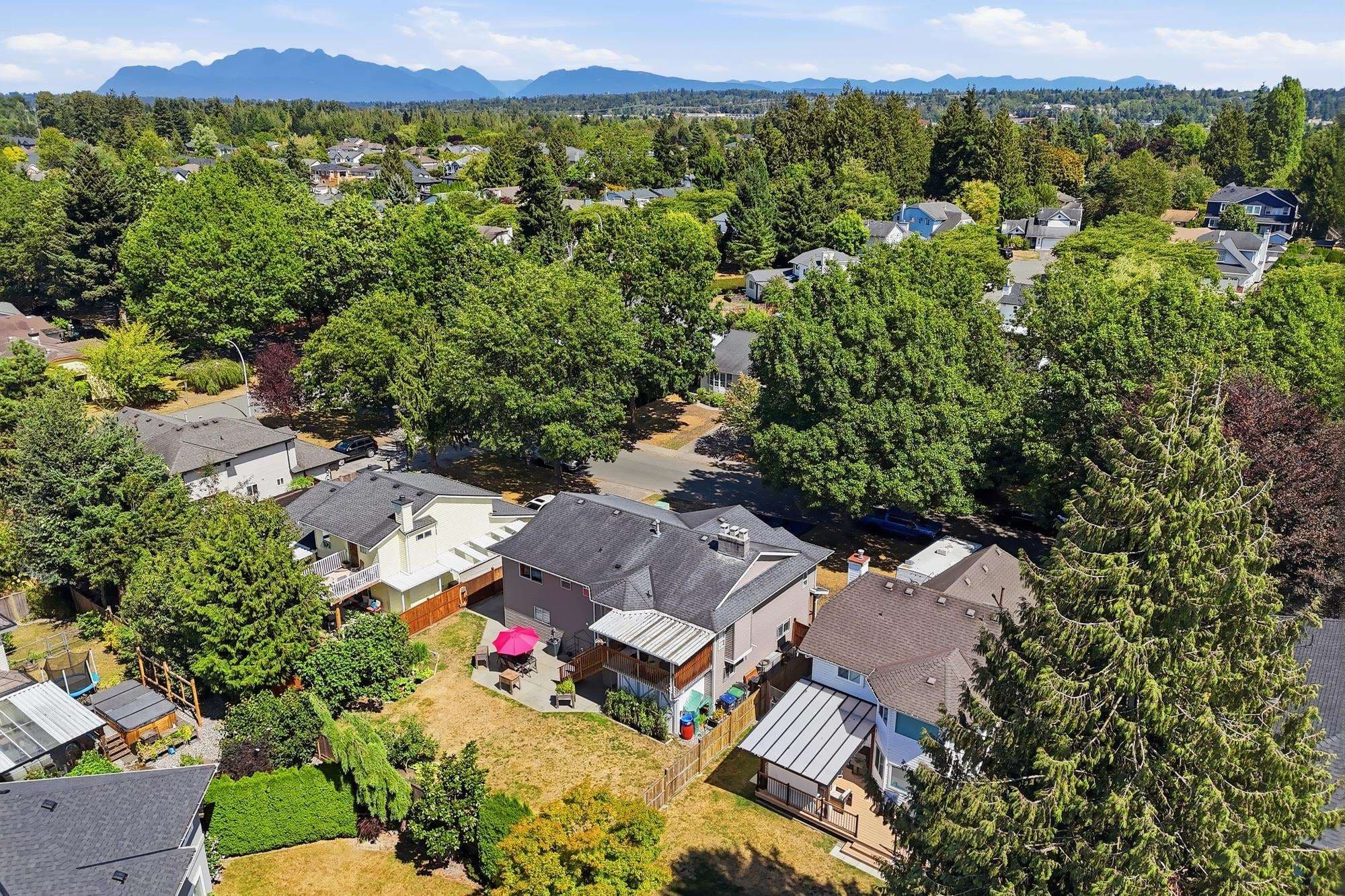 5873 169 Street, Surrey, V3S 7A1 — photo 4