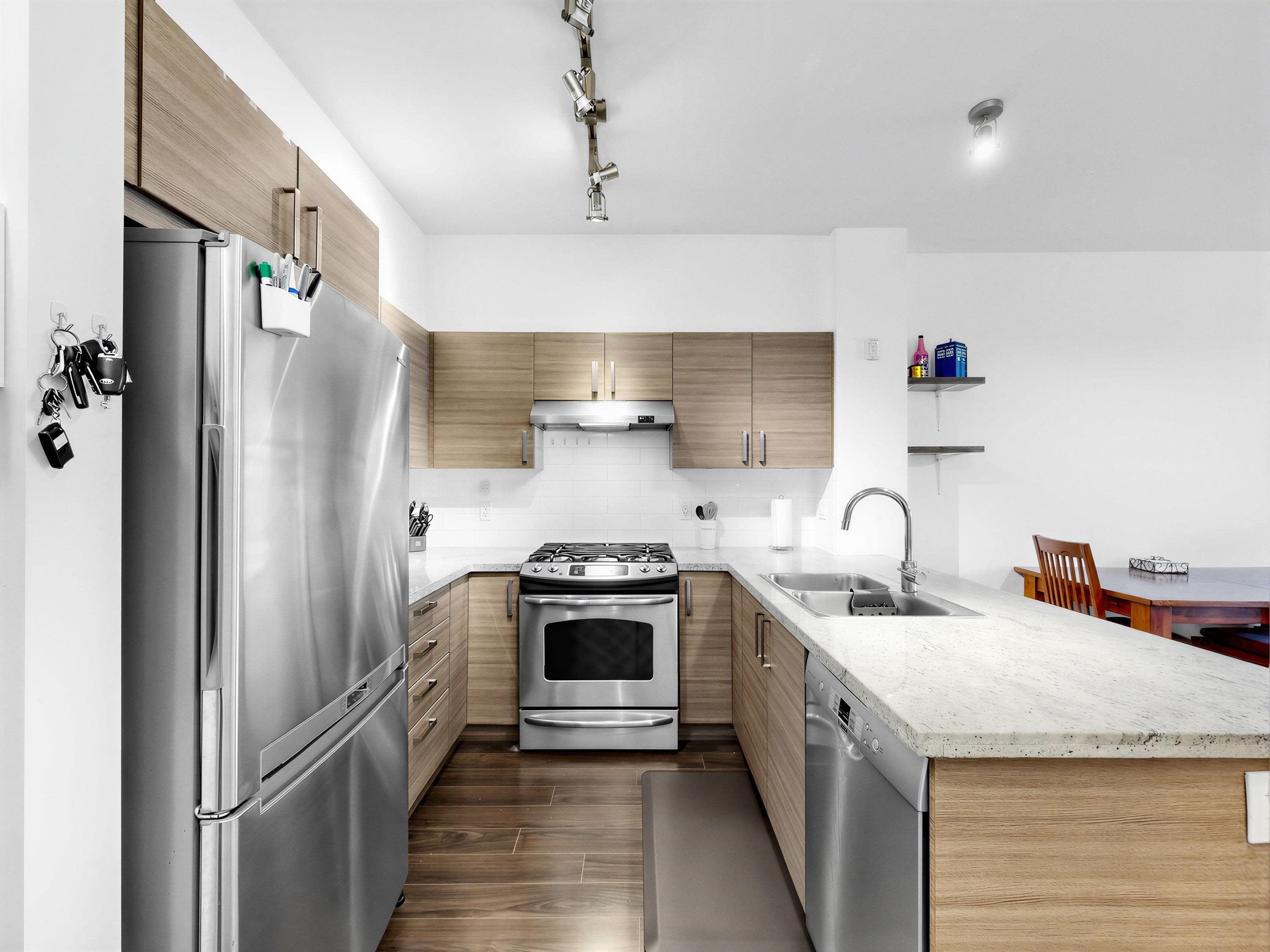 403 - 1153 Kensal Place, Coquitlam, V3B 0G8 — photo 4