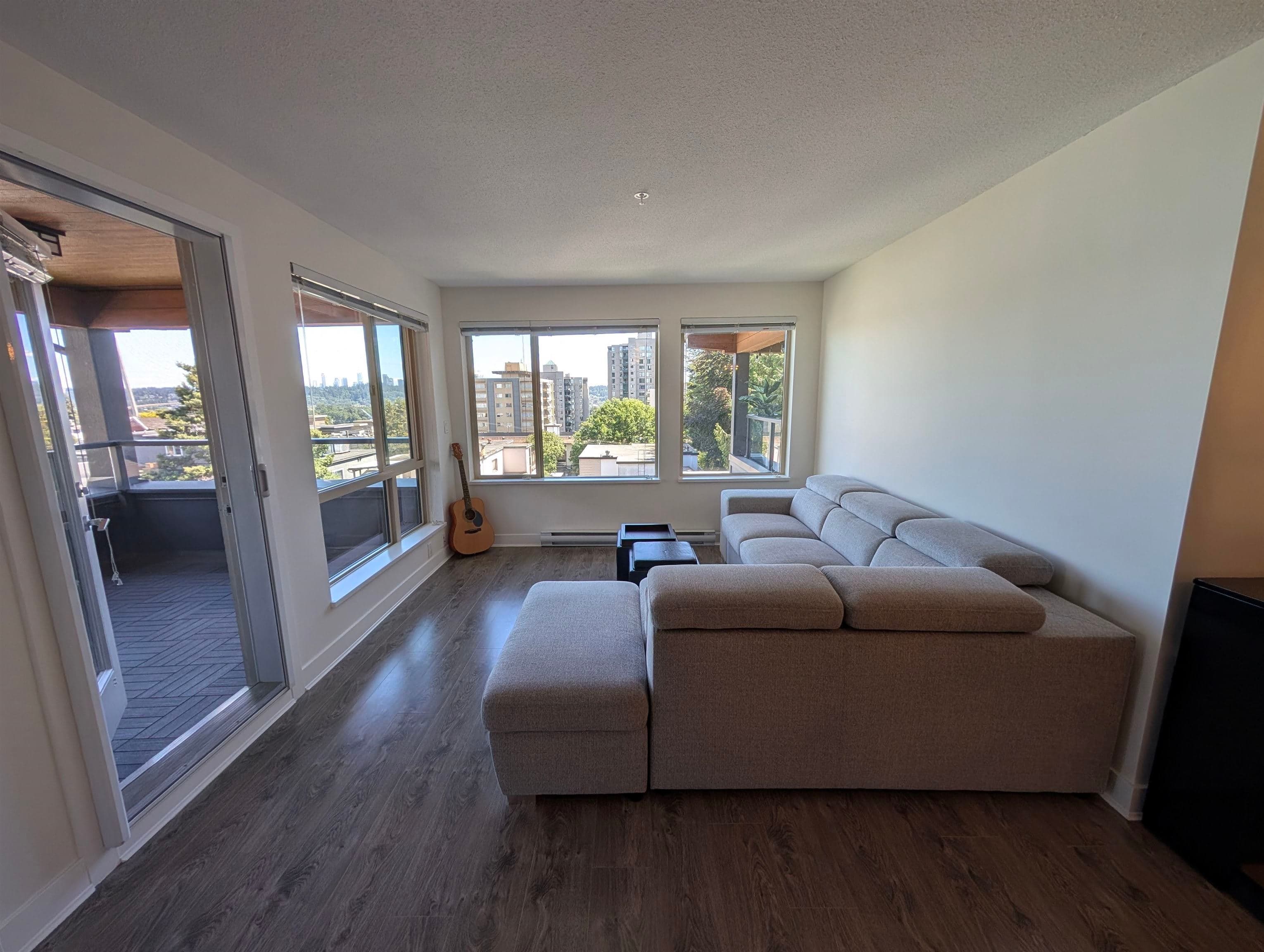 414 - 500 Royal Avenue, New Westminster, V3L 0G5 — photo 2