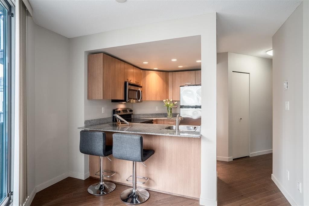 404 - 1212 Howe Street, Vancouver, V6Z 2M9 — photo 2