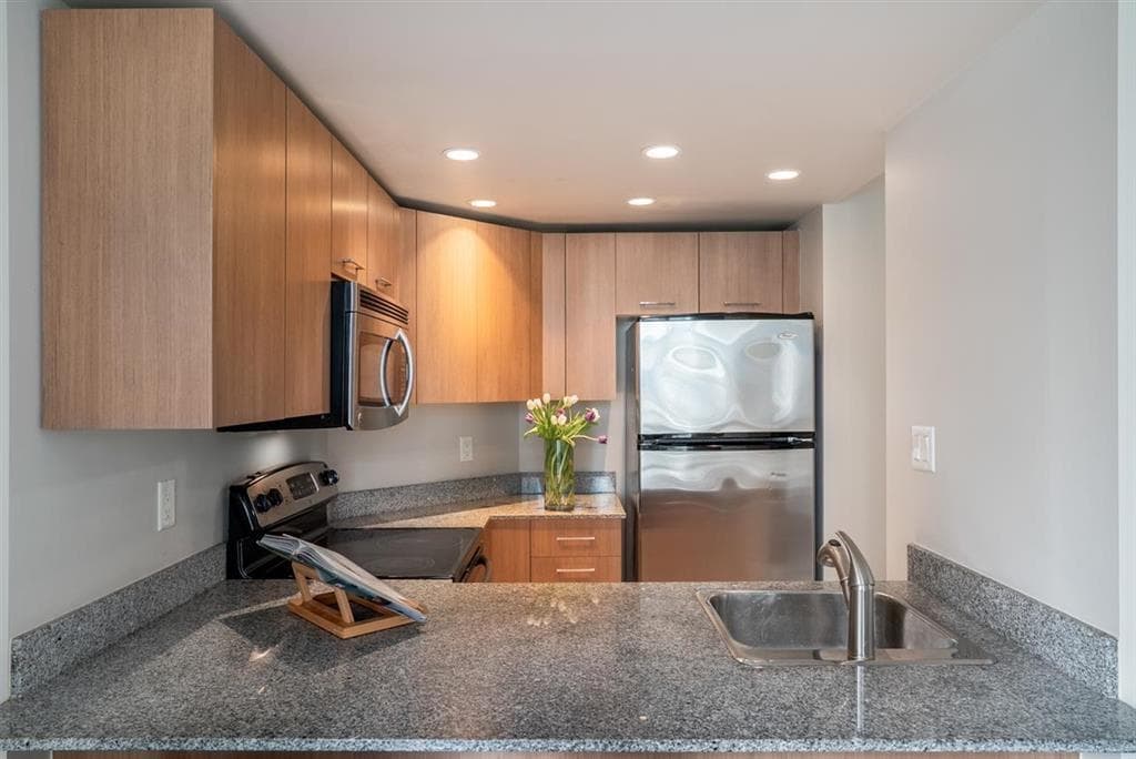 404 - 1212 Howe Street, Vancouver, V6Z 2M9 — photo 3