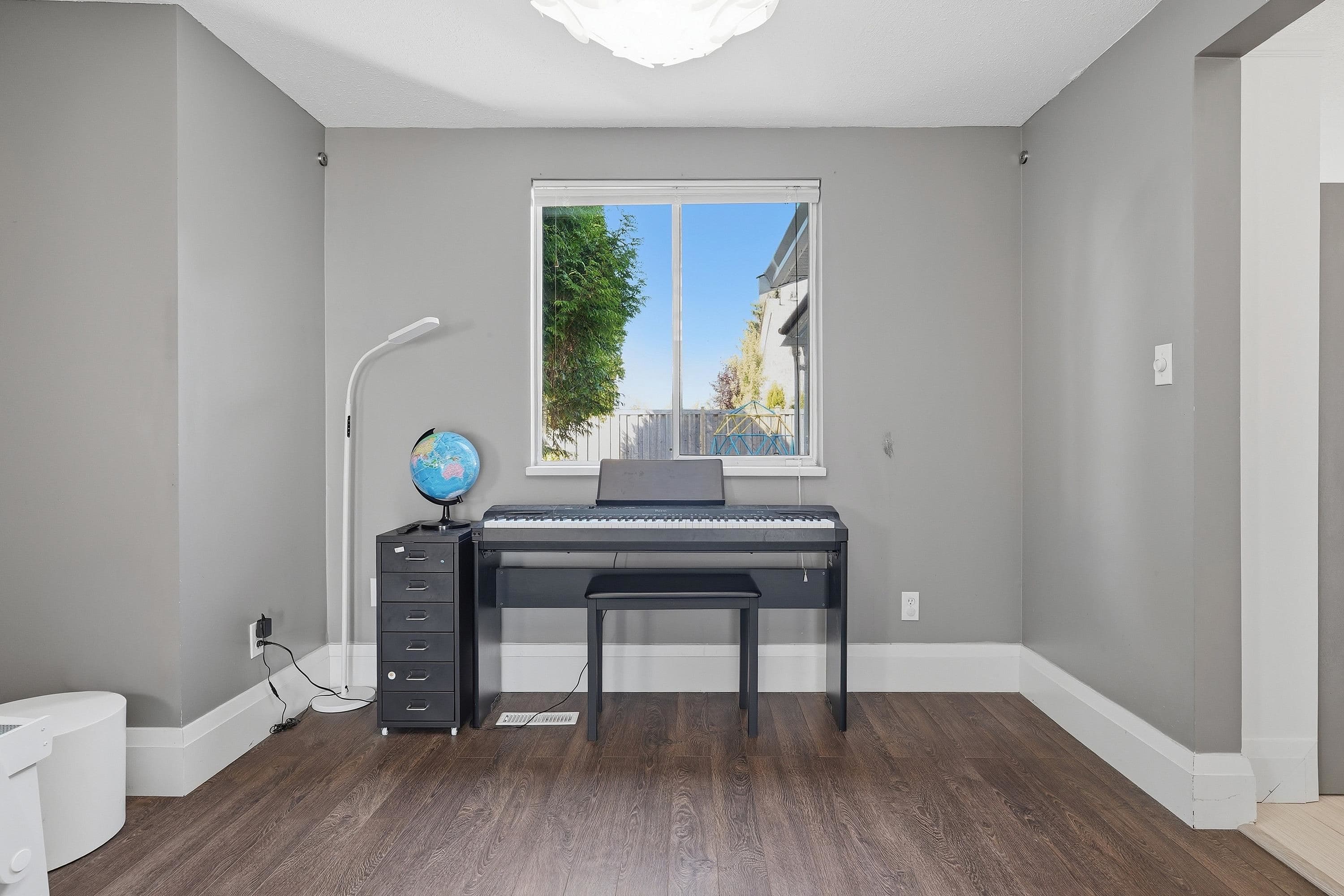 23423 Sandpiper Avenue, Maple Ridge, V2X 9M4 — photo 5
