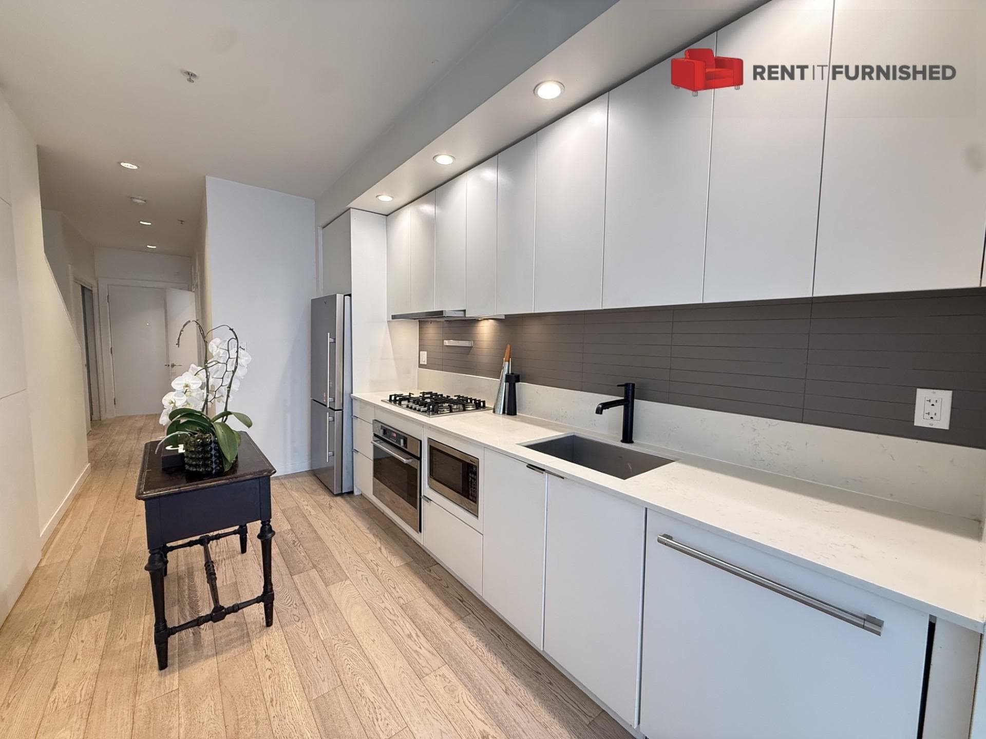 626 Alexander Street, Vancouver, V6A 1C9 — photo 2