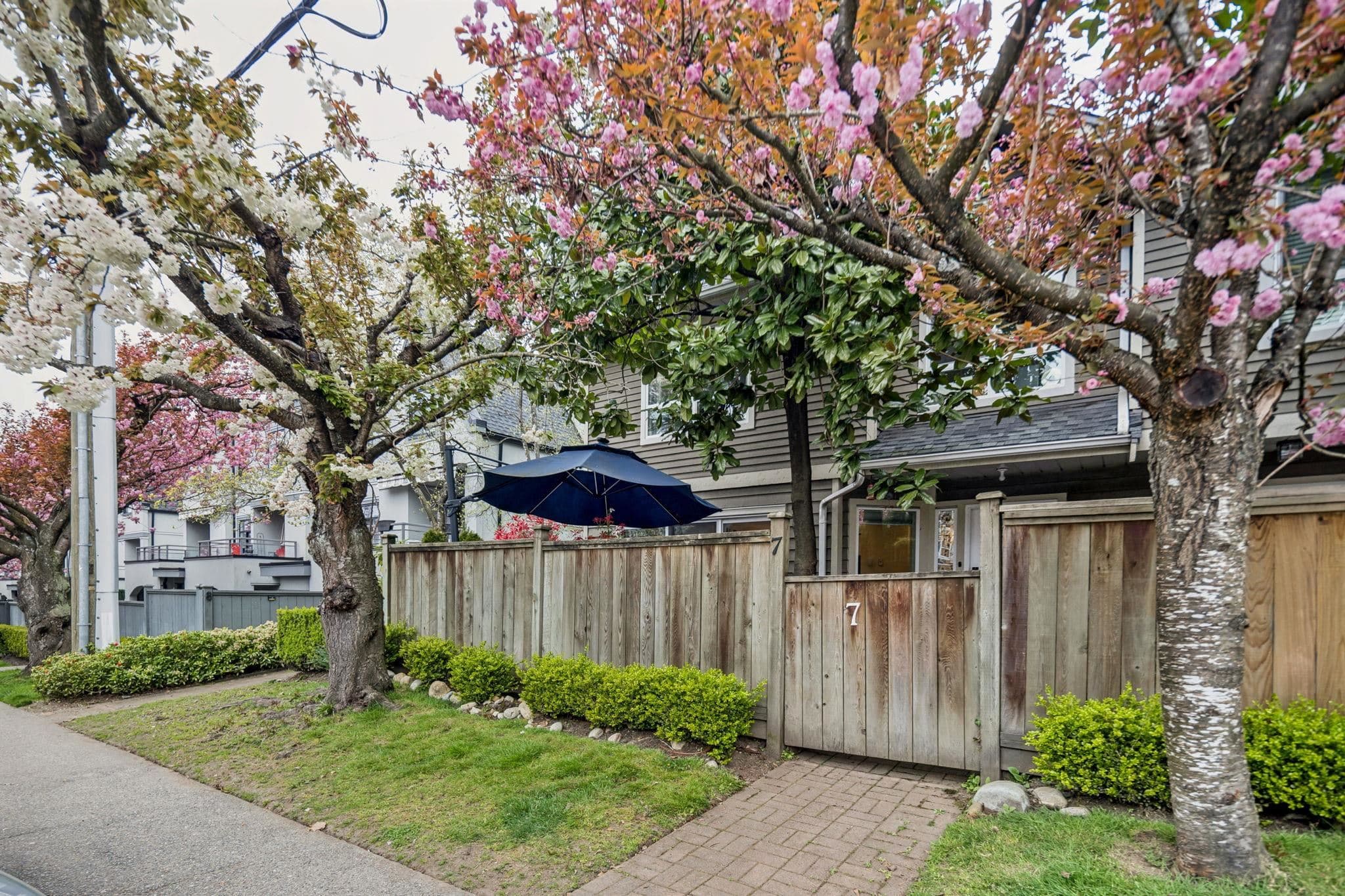 7 - 848 W 16th Street, North Vancouver, V7P 1R3 — photo 2