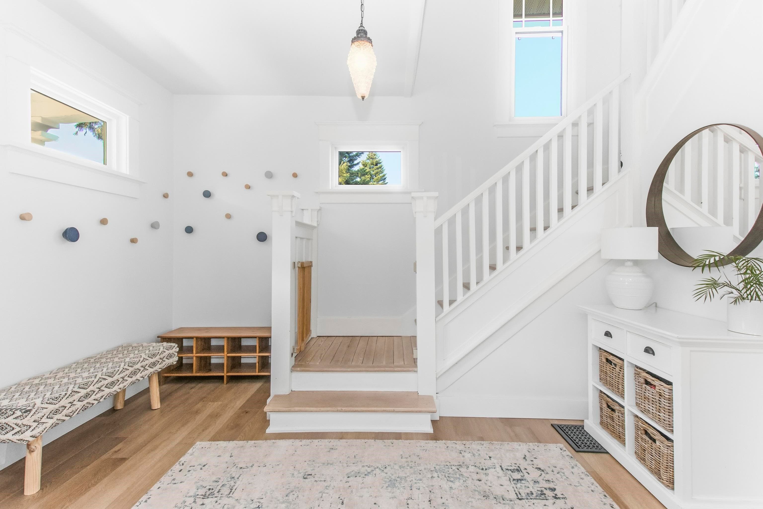 38054 Fifth Avenue, Squamish, V8B 0B6 — photo 5