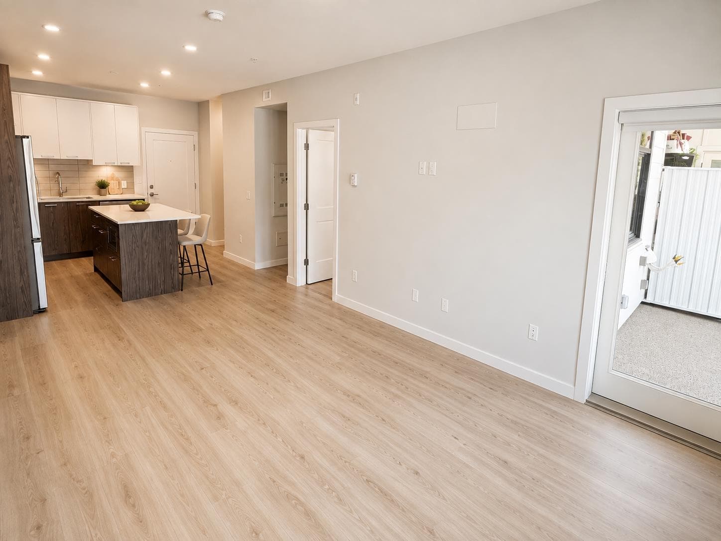 514 - 3317 148 Street, Surrey, V4P 0H9 — photo 4