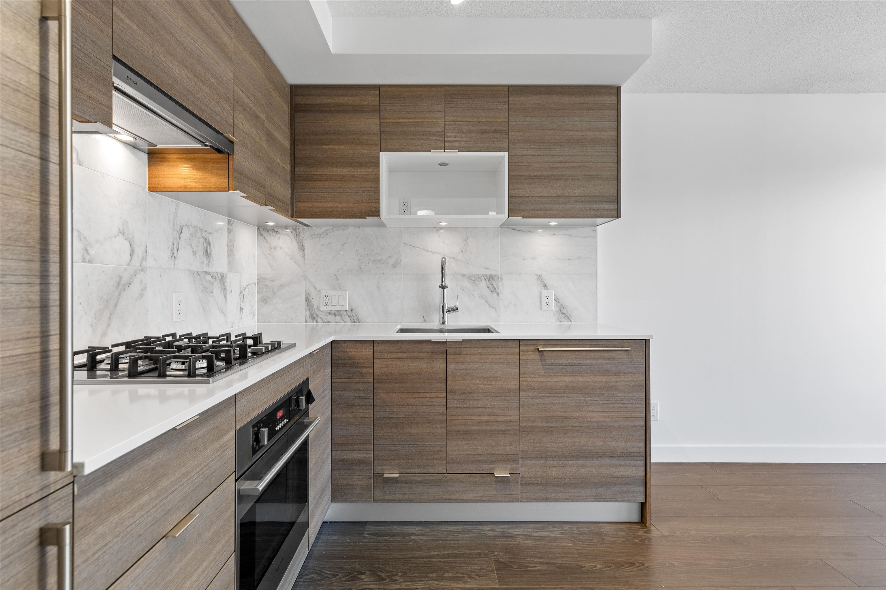 2501 - 602 Como Lake Avenue, Coquitlam, V3J 0G2 — photo 5